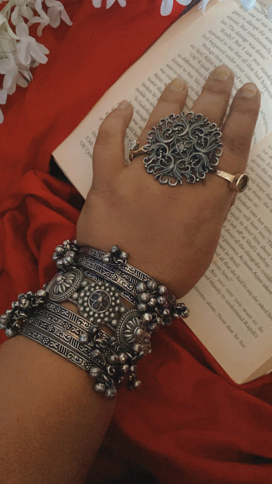 AVIRA RING Gehnacollections