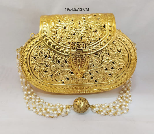 Batua Gehnacollections