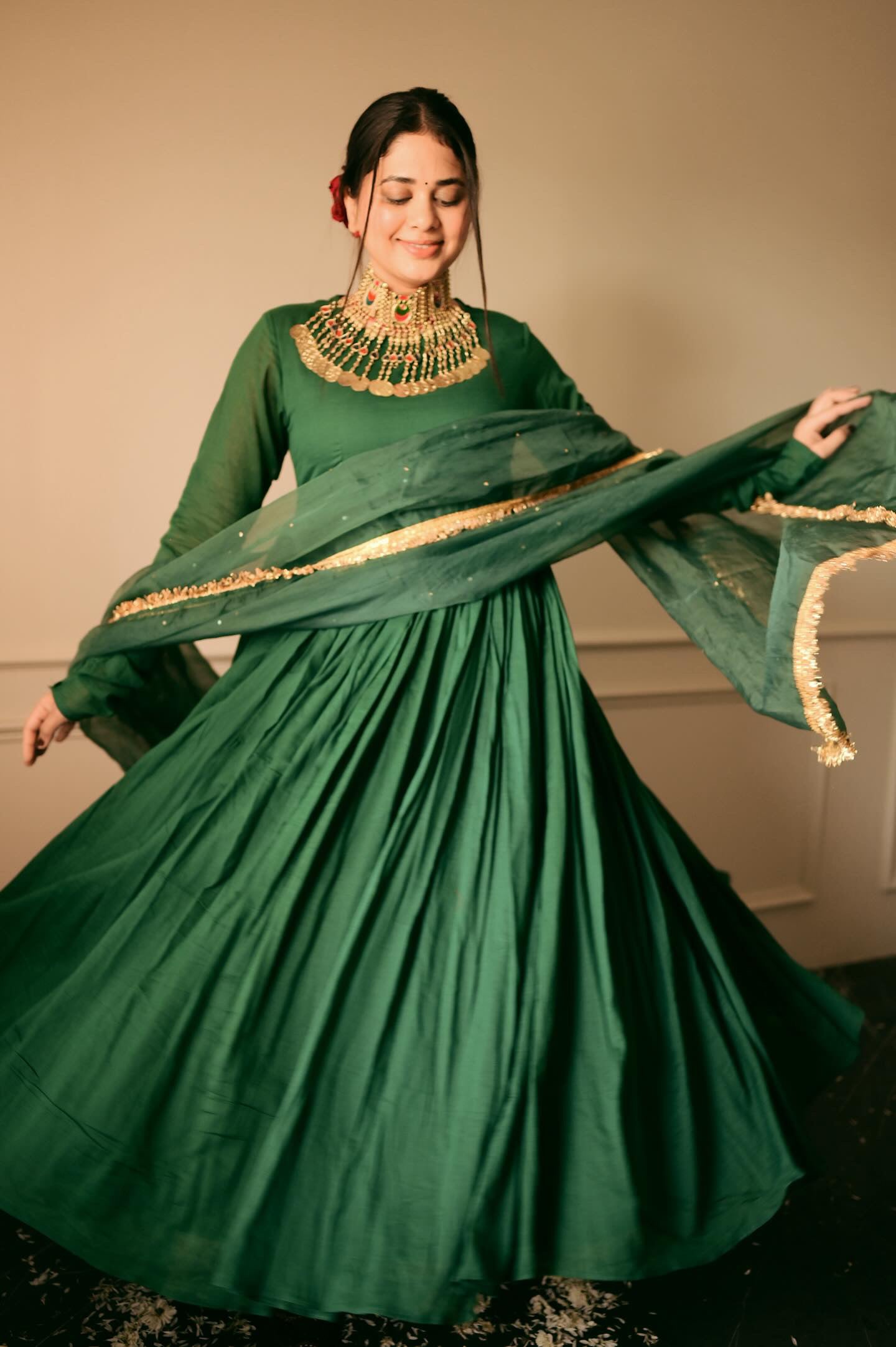 SABANA CHOKER Gehnacollections