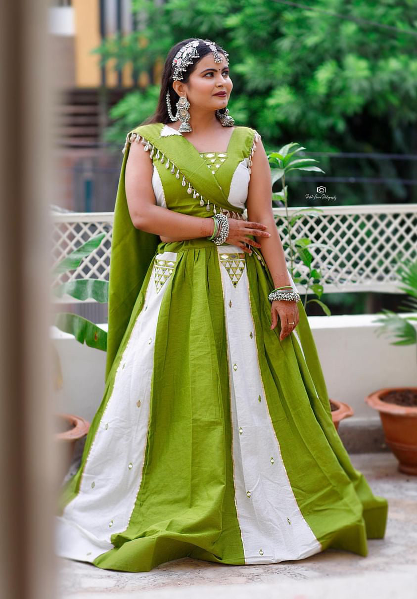 NITI DUAL TONE JHUMKA Gehnacollections