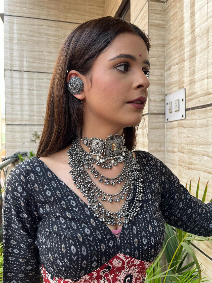 FLOWER PIN BUGADI Gehnacollections