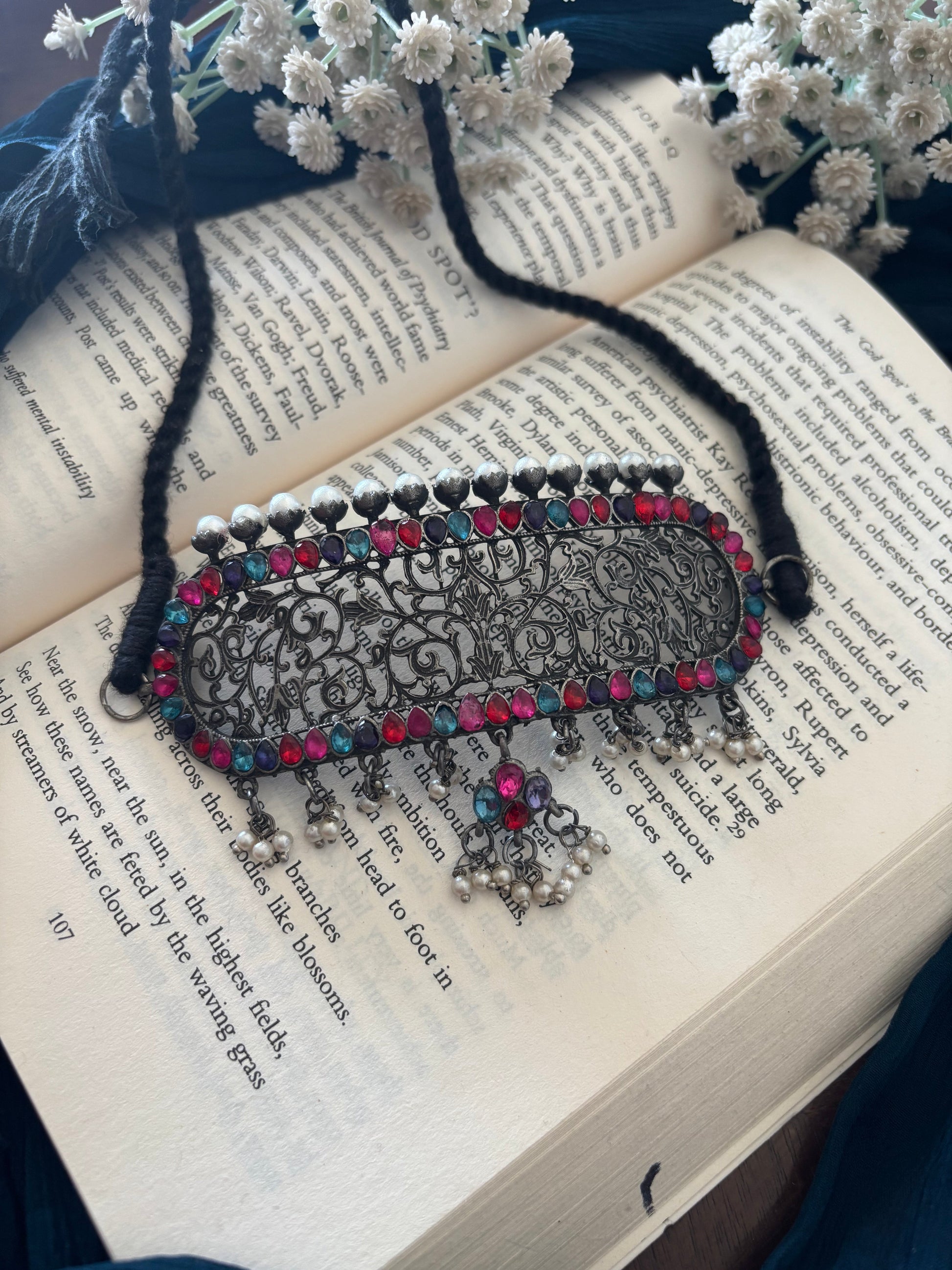 AVNEET CHOKER Gehnacollections