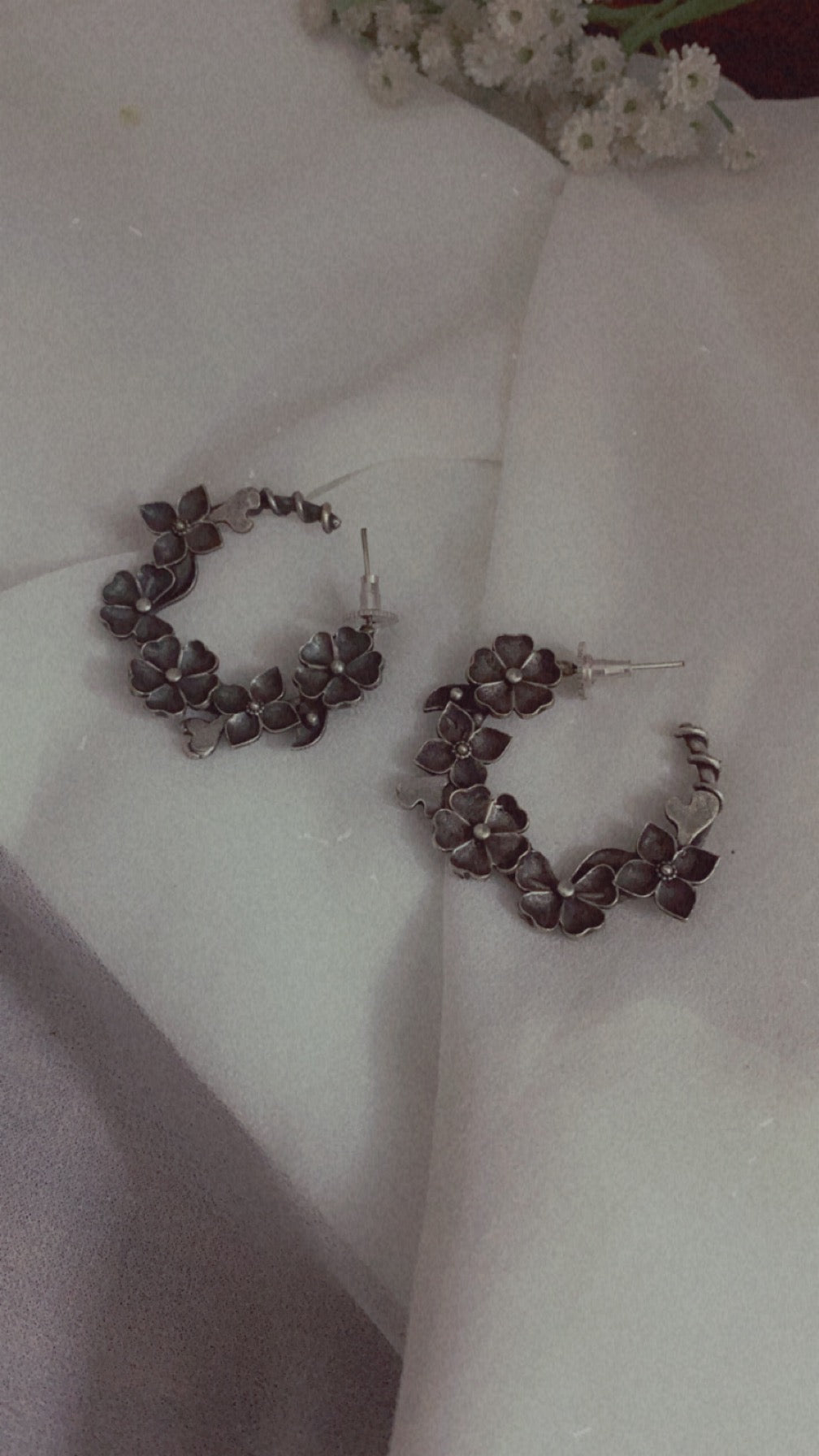 FLOWER HOOPS Gehnacollections