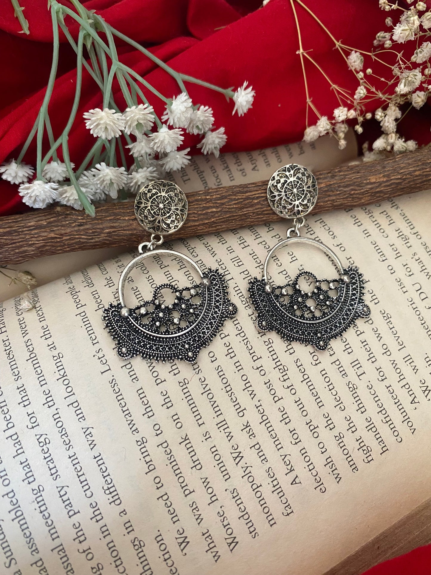 ARIFA CHANDBALI Gehnacollections