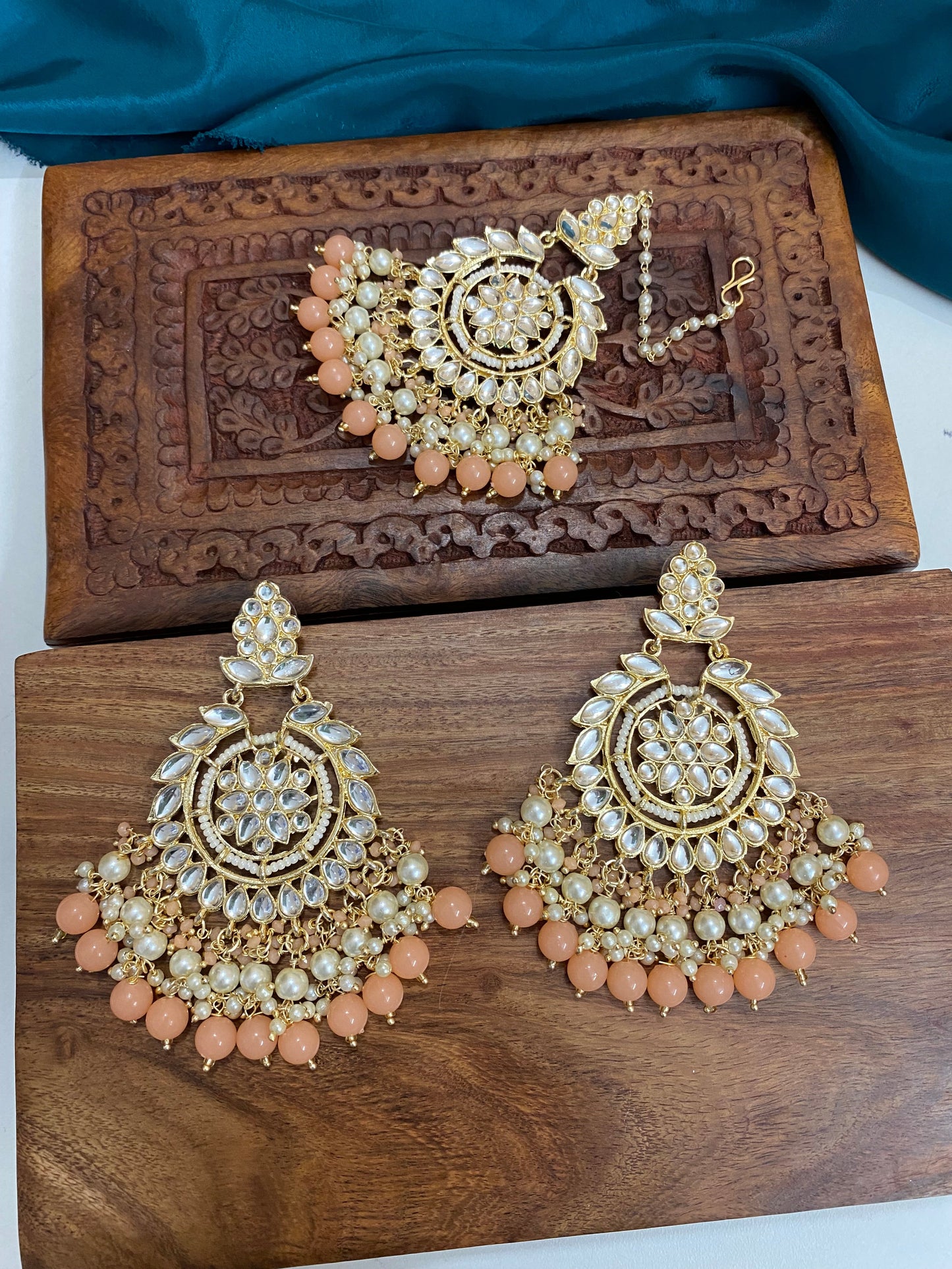 SEERAT CHANDBALI AND MAANGTIKA Gehnacollections