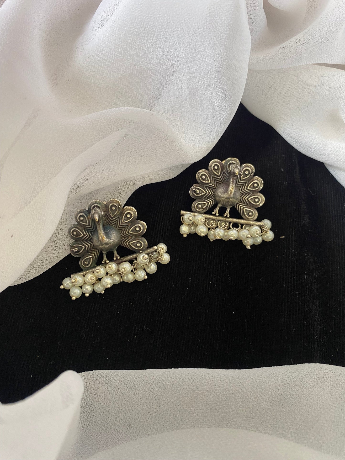 PEACOCK STUDS Gehnacollections