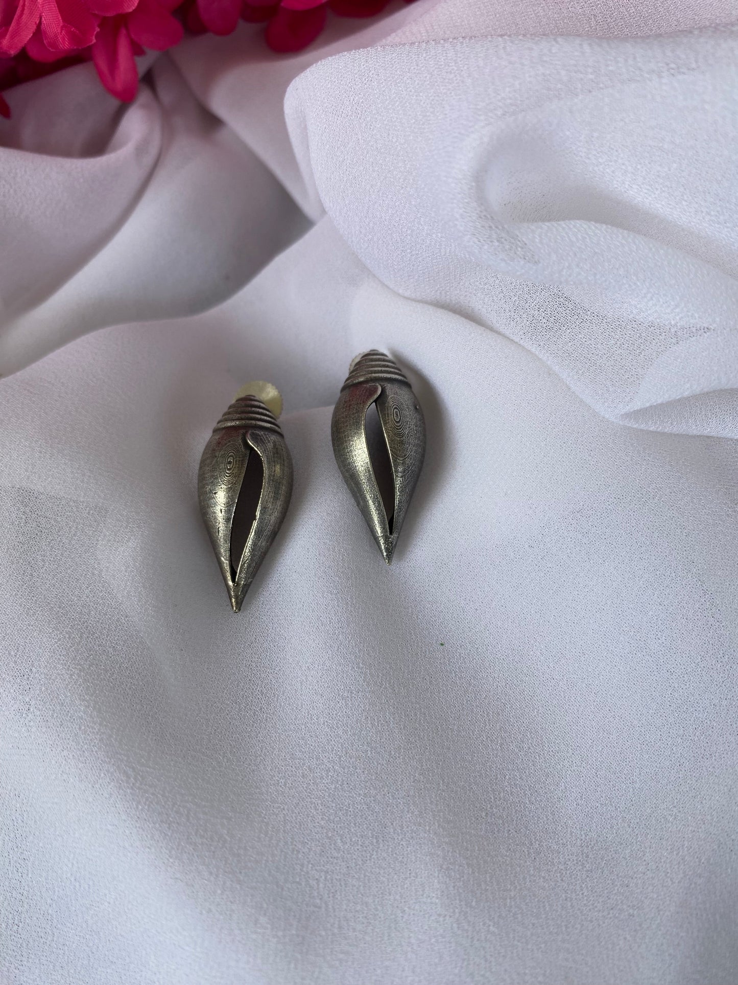 SANKH STUDS Gehnacollections