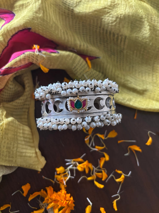 Julie pachi kundan pearl kada Gehnacollections