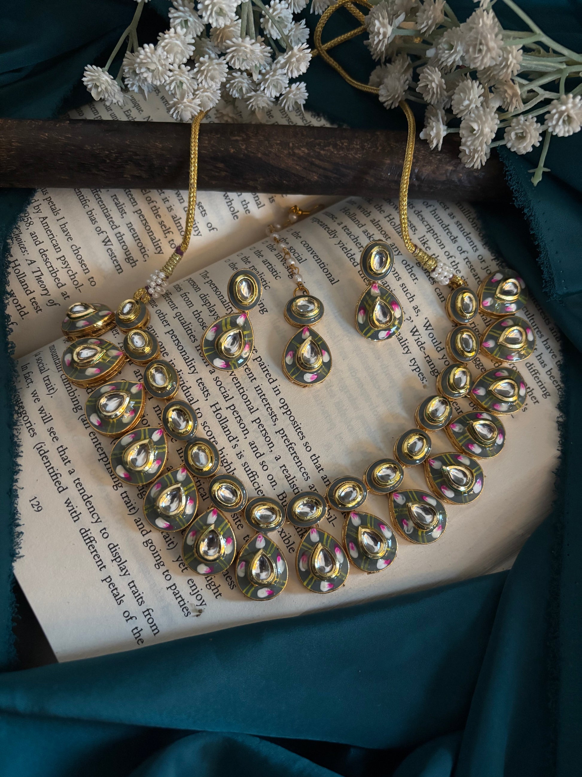 Adya Necklace Set Gehnacollections