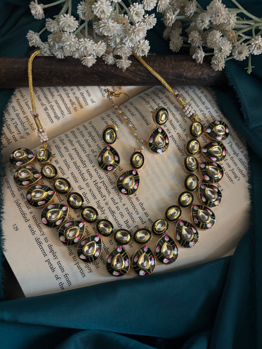 Adya Necklace Set Gehnacollections