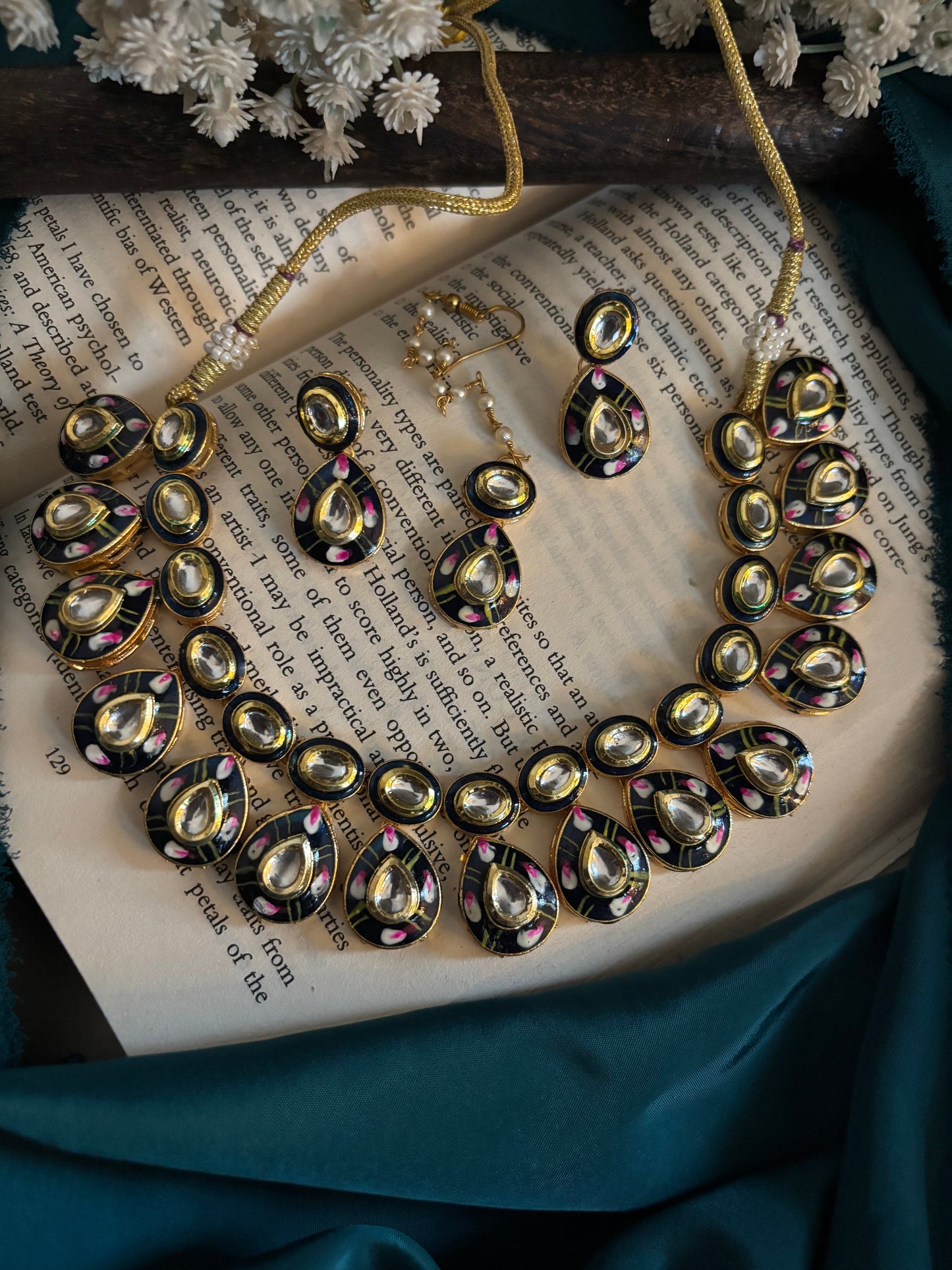 Adya Necklace Set Gehnacollections