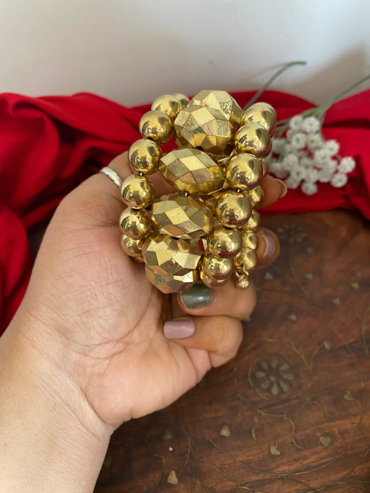 Aaryshi Kada Gehnacollections