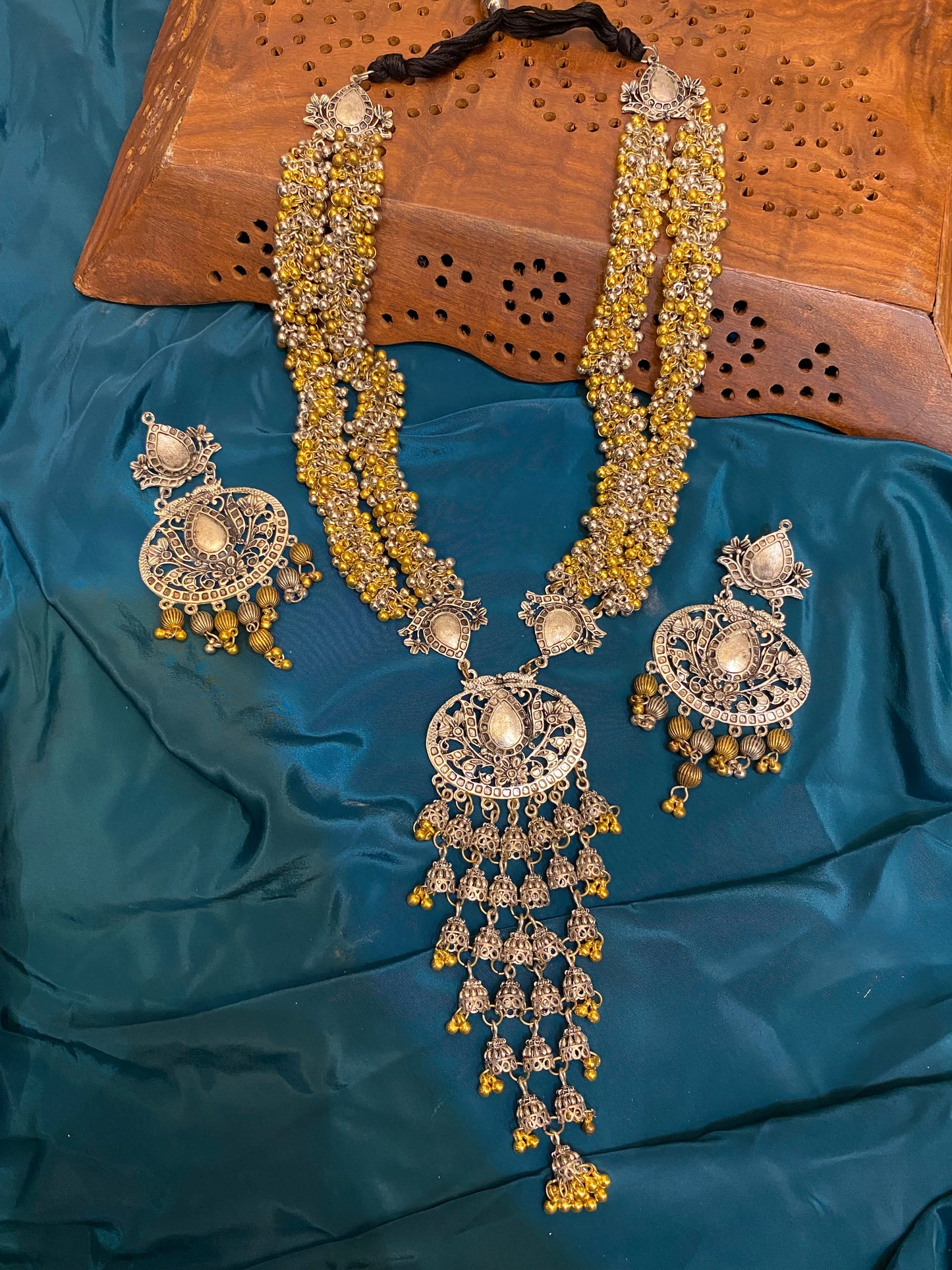 Anamika Necklace Set Gehnacollections