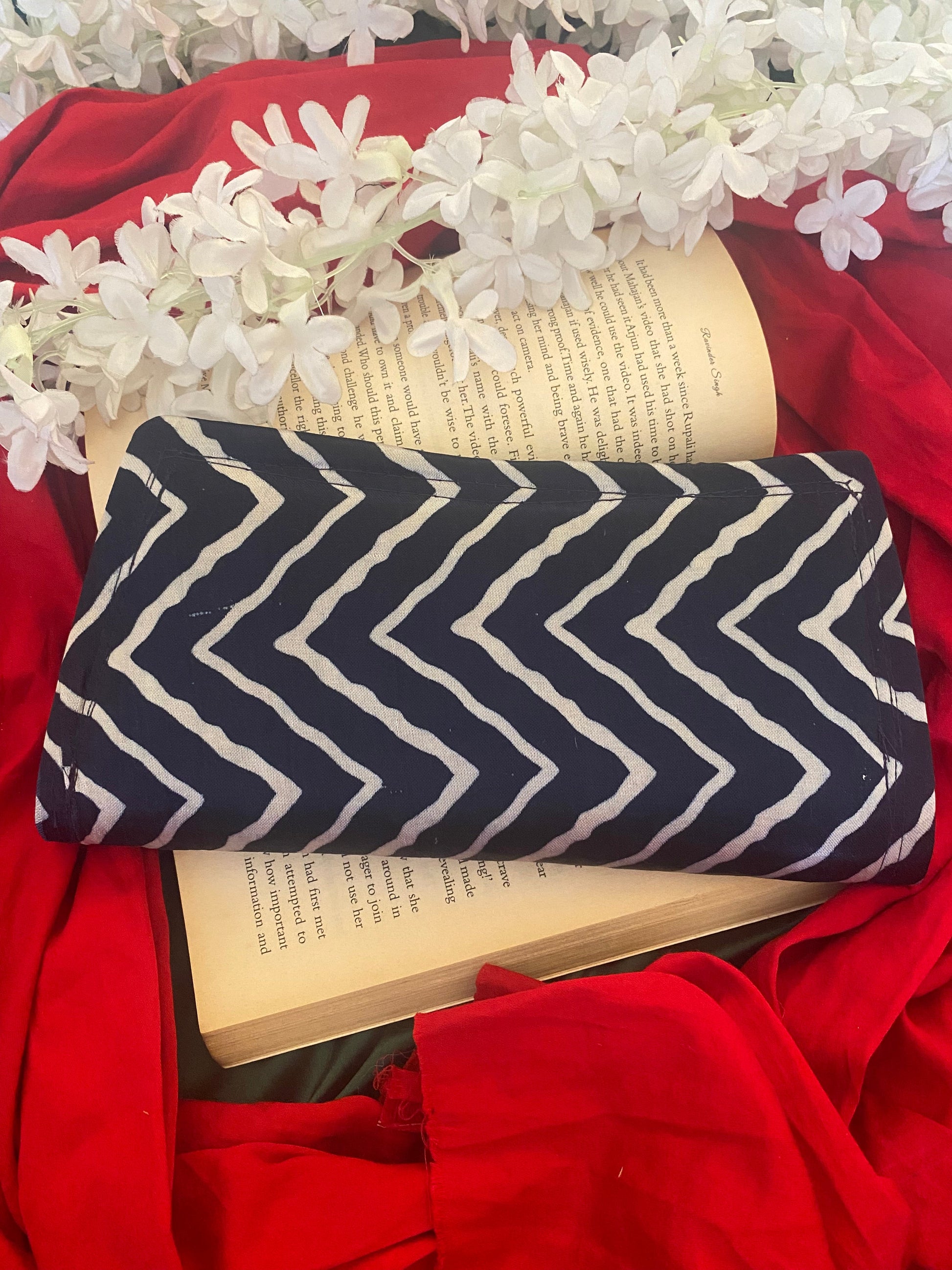 LEHARIYA PURSE Gehnacollections