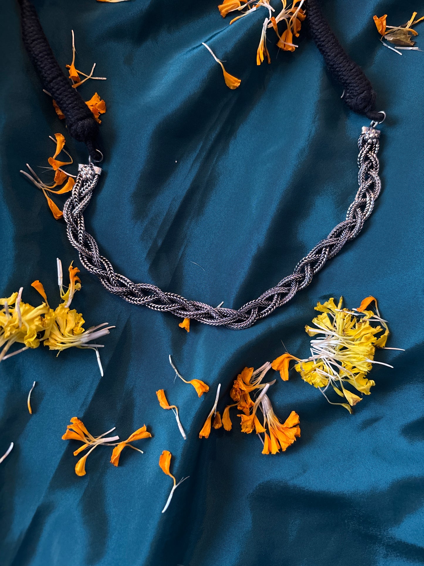 NITIBHAA CHOKER Gehnacollections