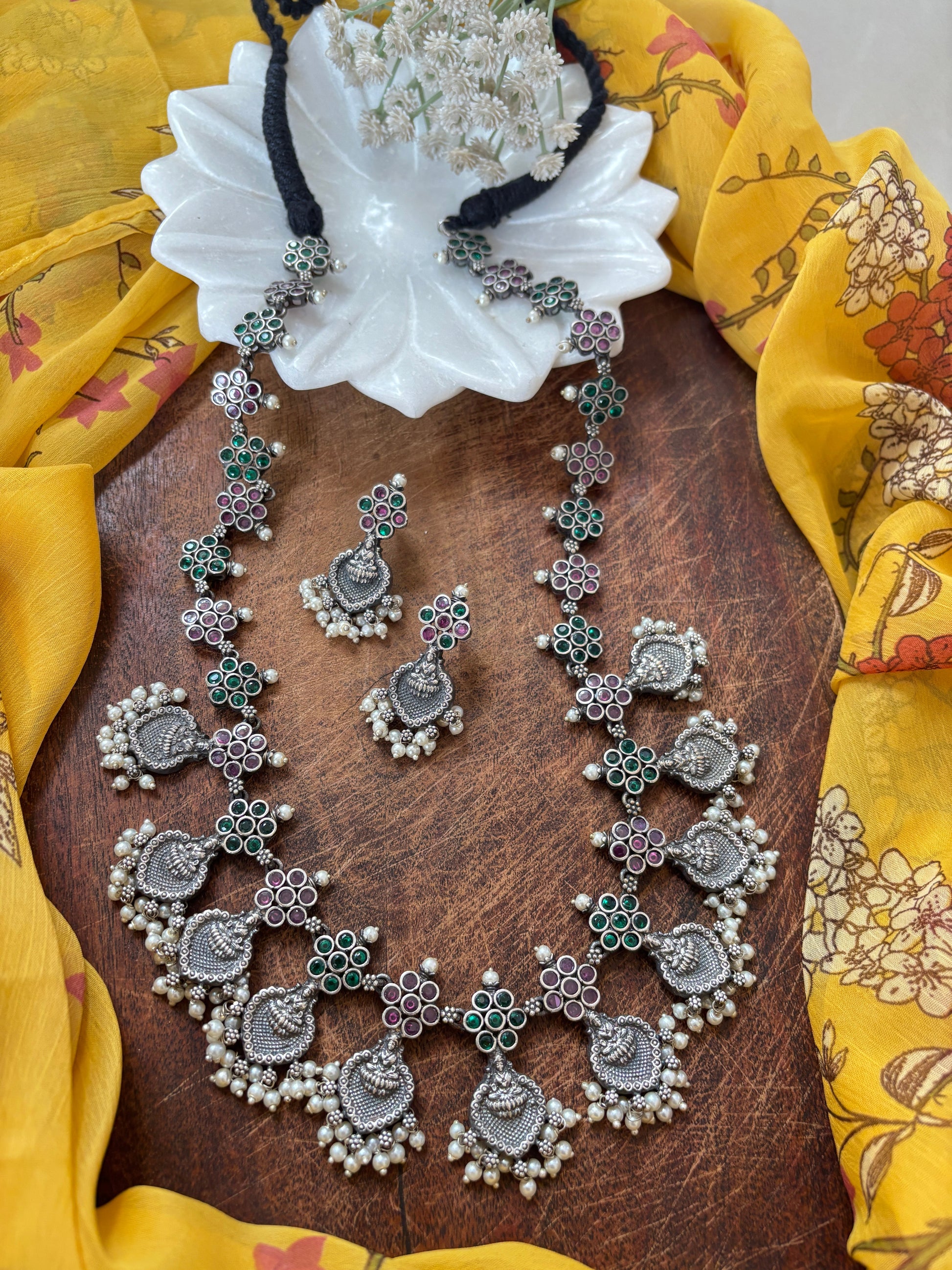 LAXMIJI LONG NECKLACE SET Gehnacollections