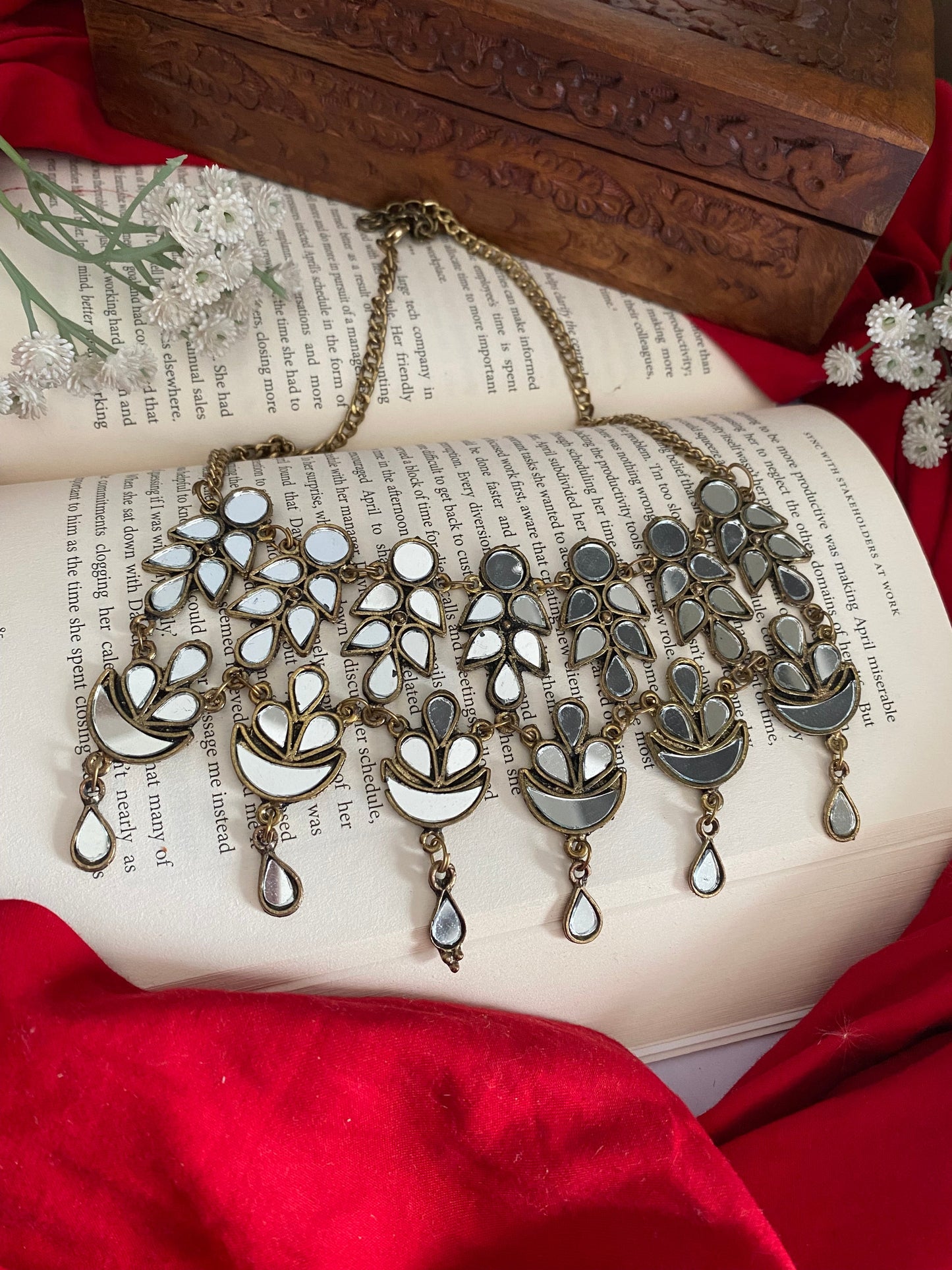 MIRROR CHOKER SET Gehnacollections