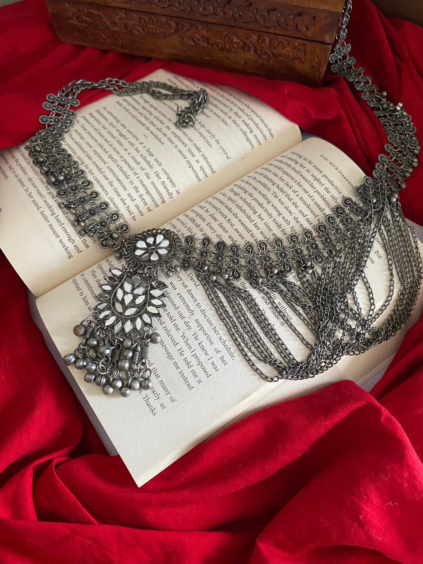 Kamarbandh/Hip belt Gehnacollections