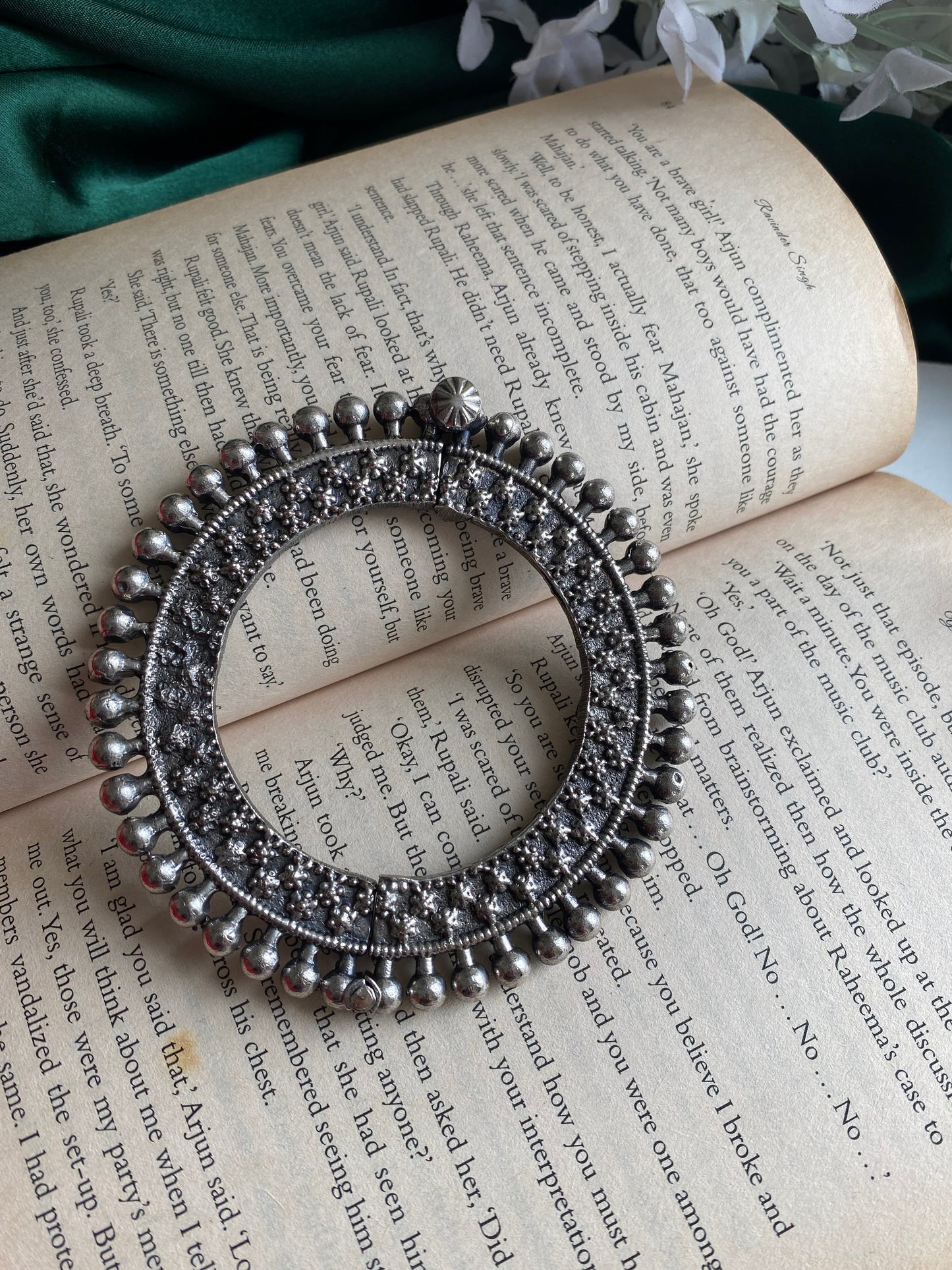 ARIKA KADA Gehnacollections