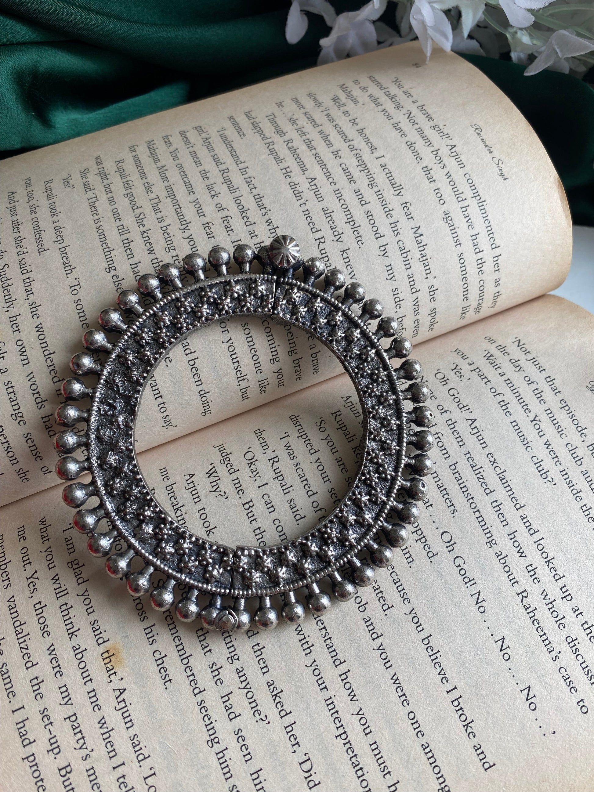 ARIKA KADA Gehnacollections