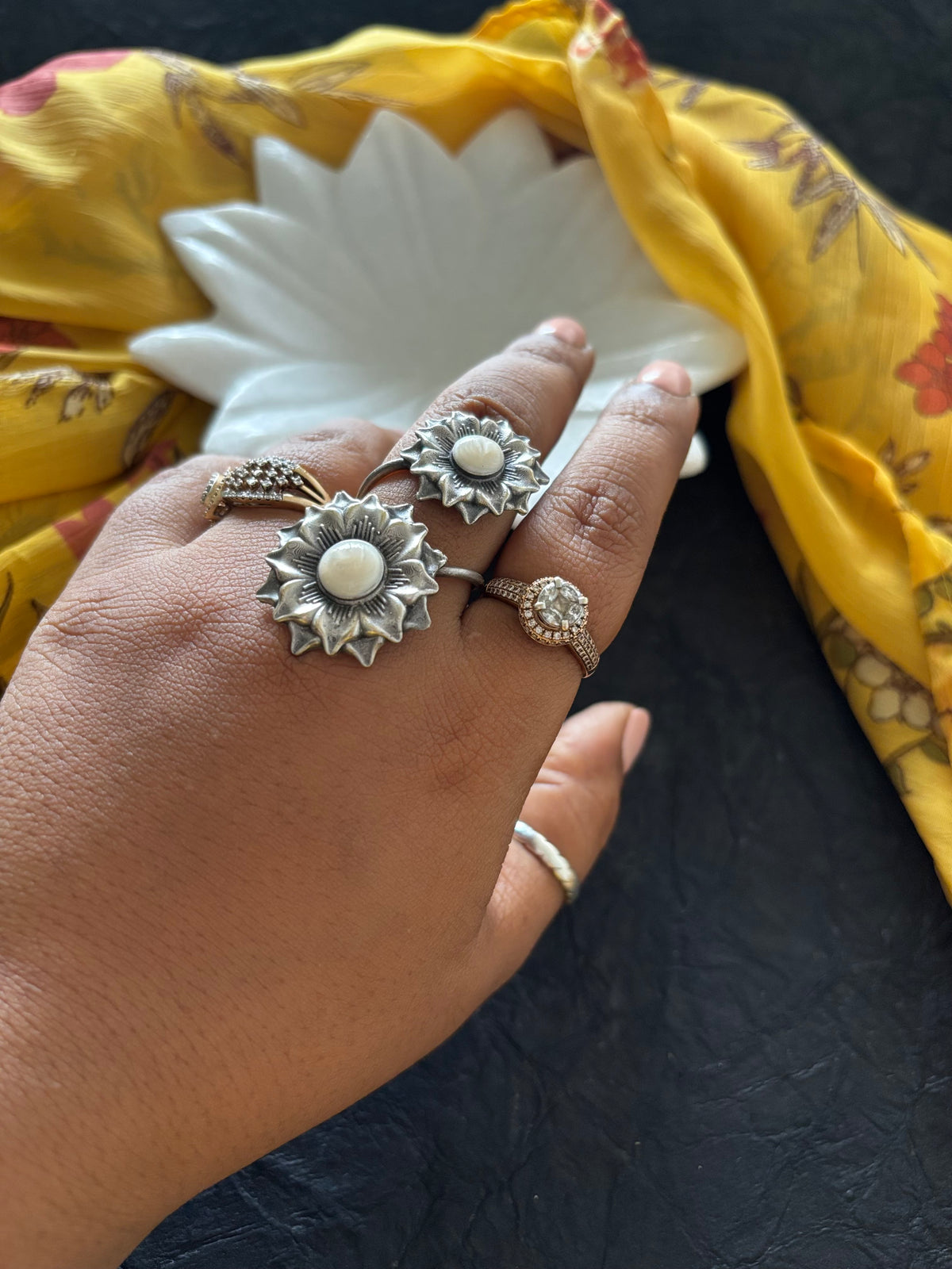 Paveera Ring Gehnacollections
