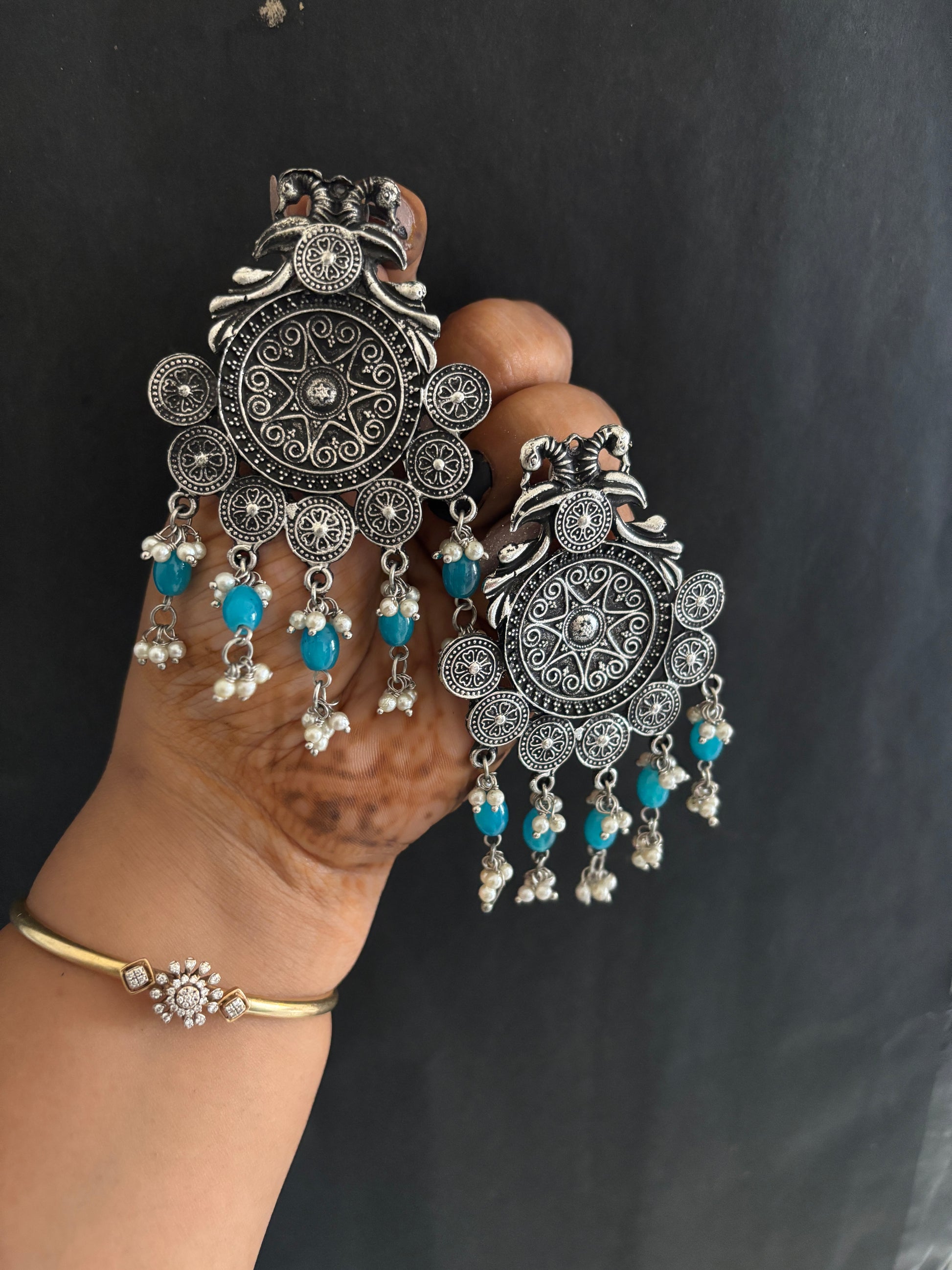 Amni Studs Gehnacollections