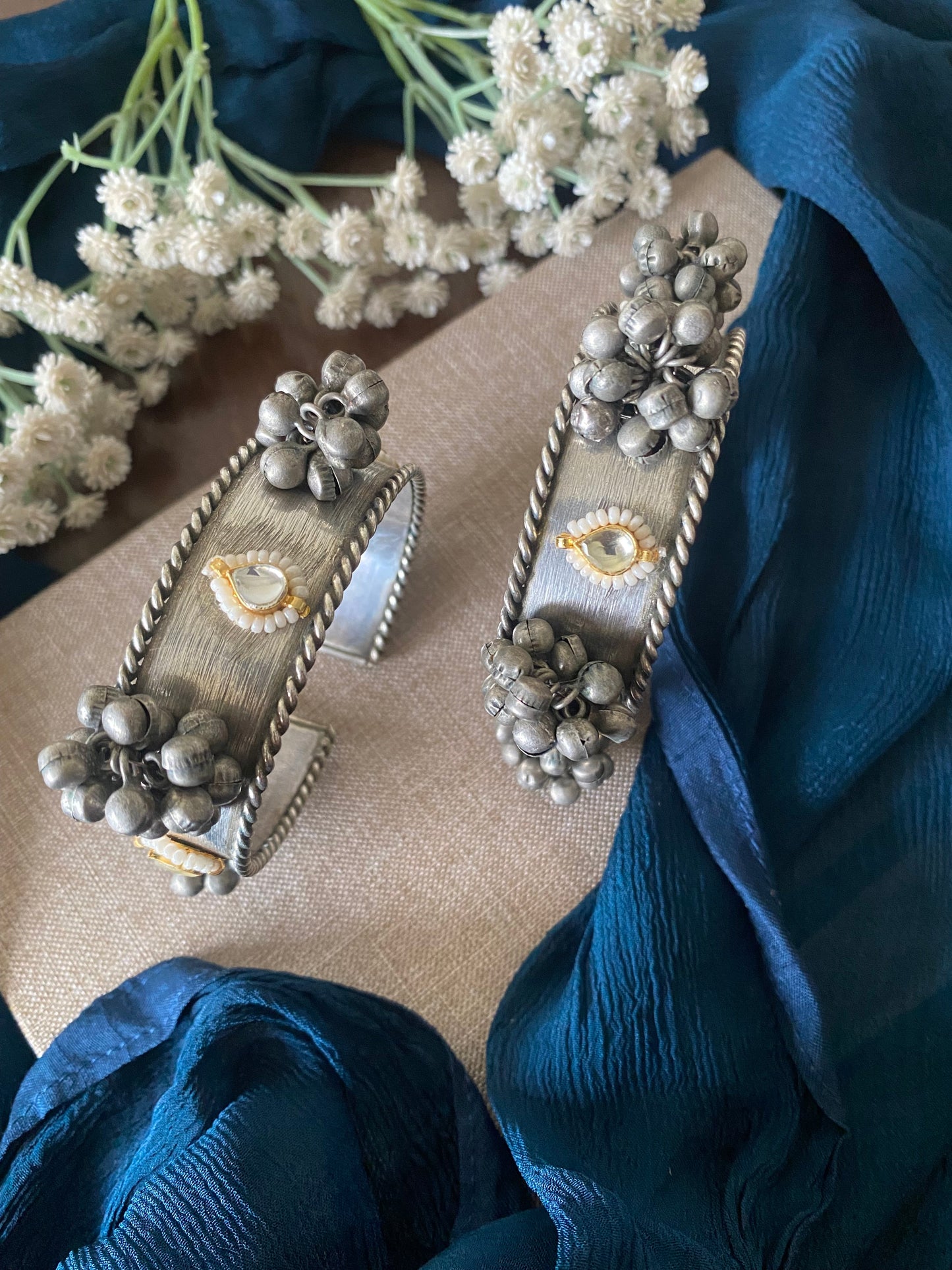 GHUNGHROO KUNDAN KADA Gehnacollections