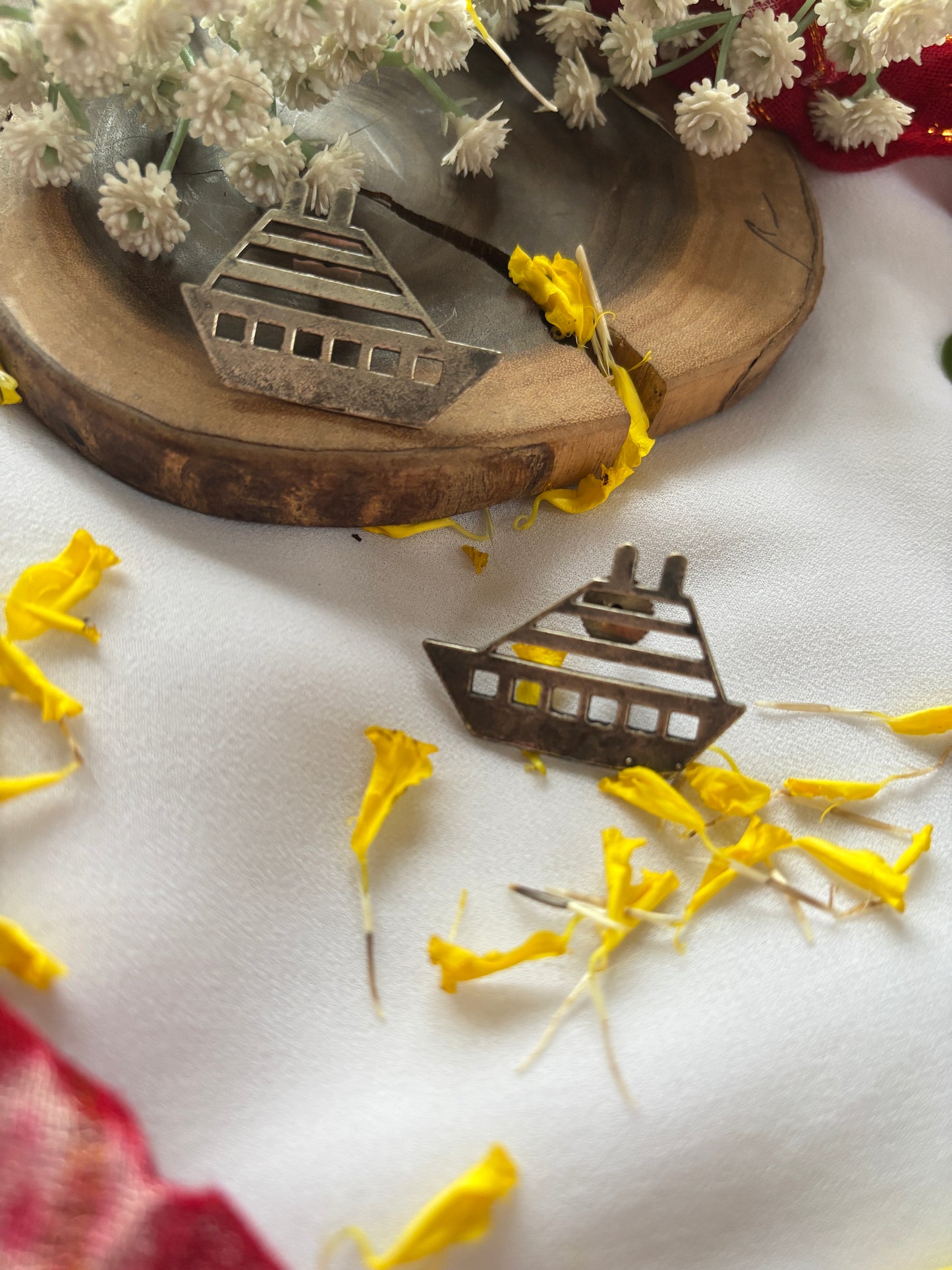 Ship studs Gehnacollections