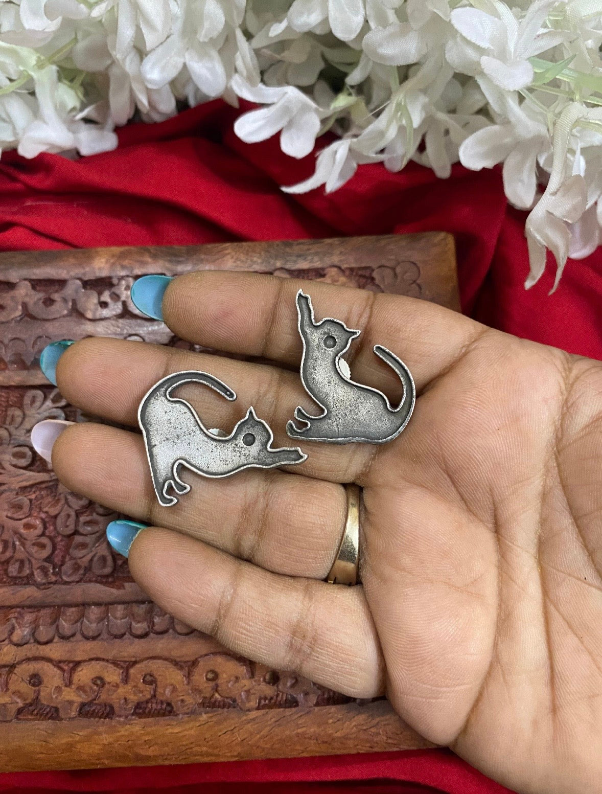 CAT STUDS Gehnacollections