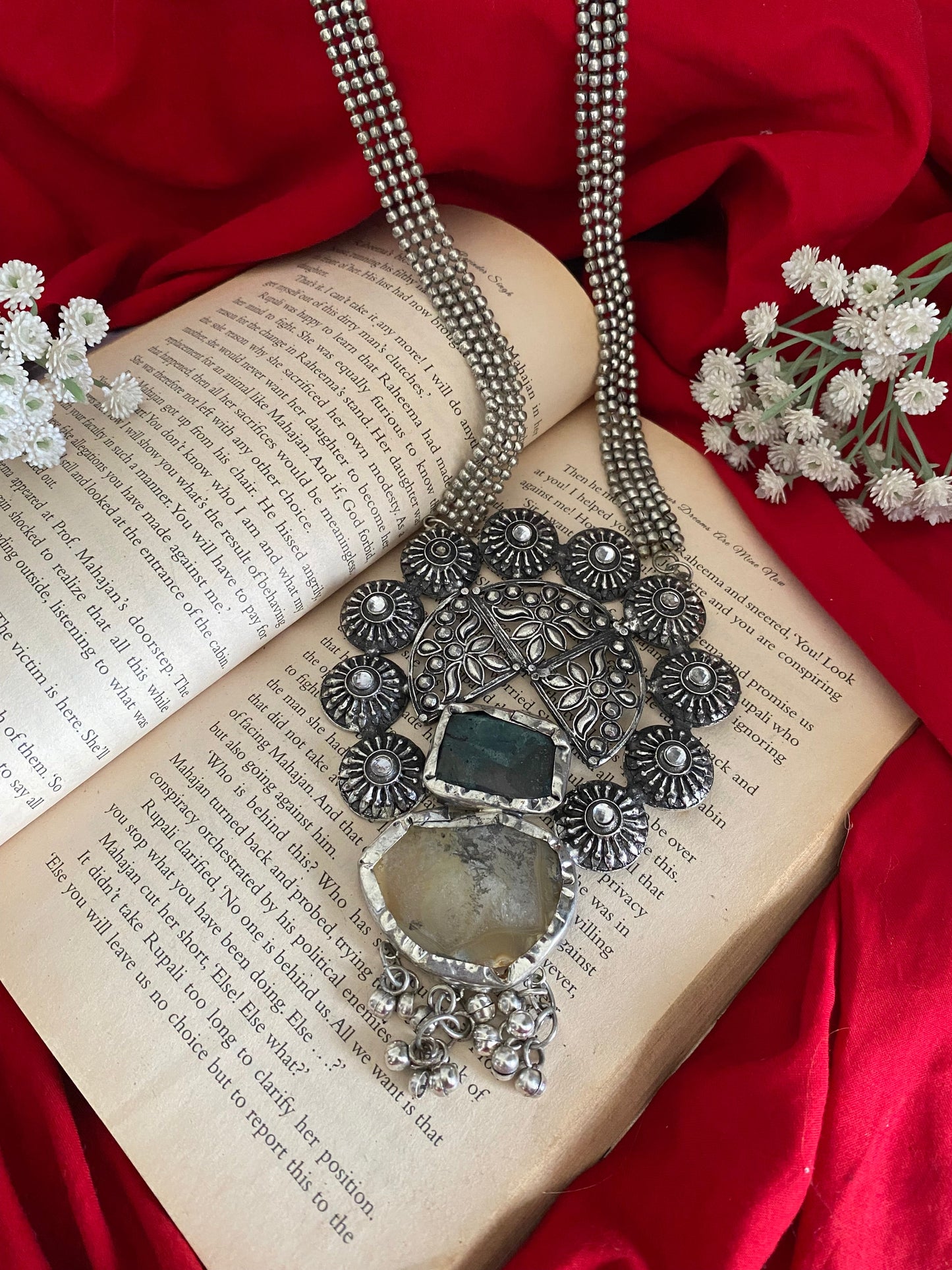 UNFINISHED STONE NECKLACE Gehnacollections