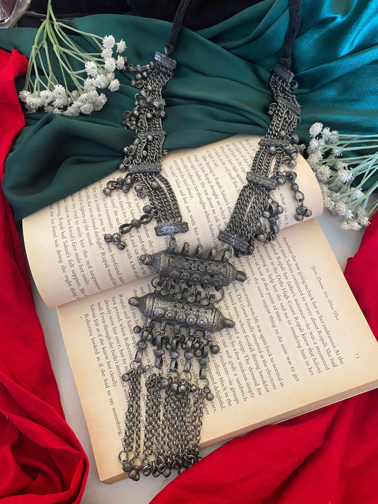 GITA LONG NECKLACE Gehnacollections