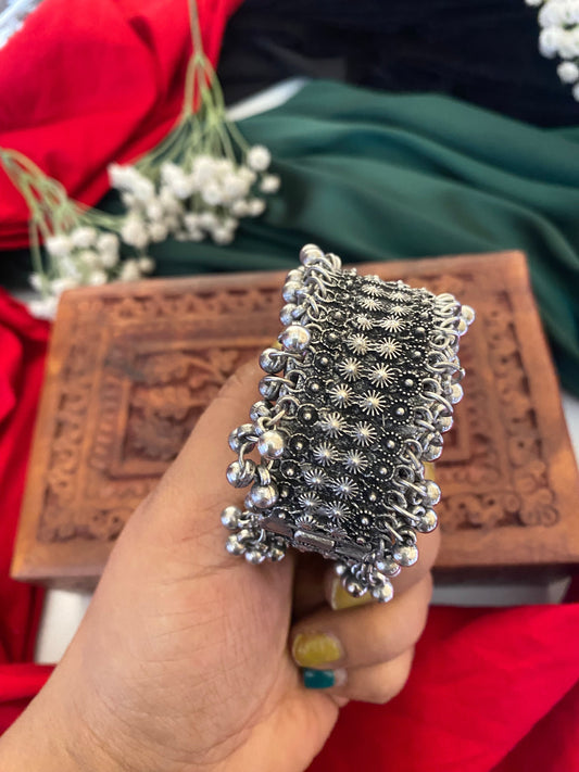 SANJANA KADA Gehnacollections