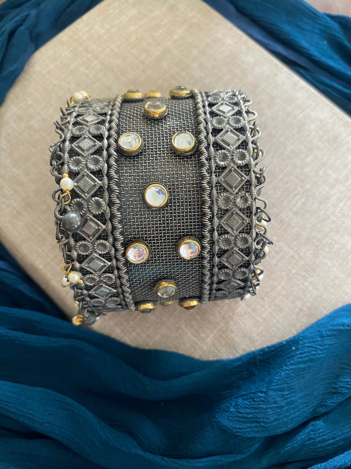 ADRIJA KADA Gehna Collections