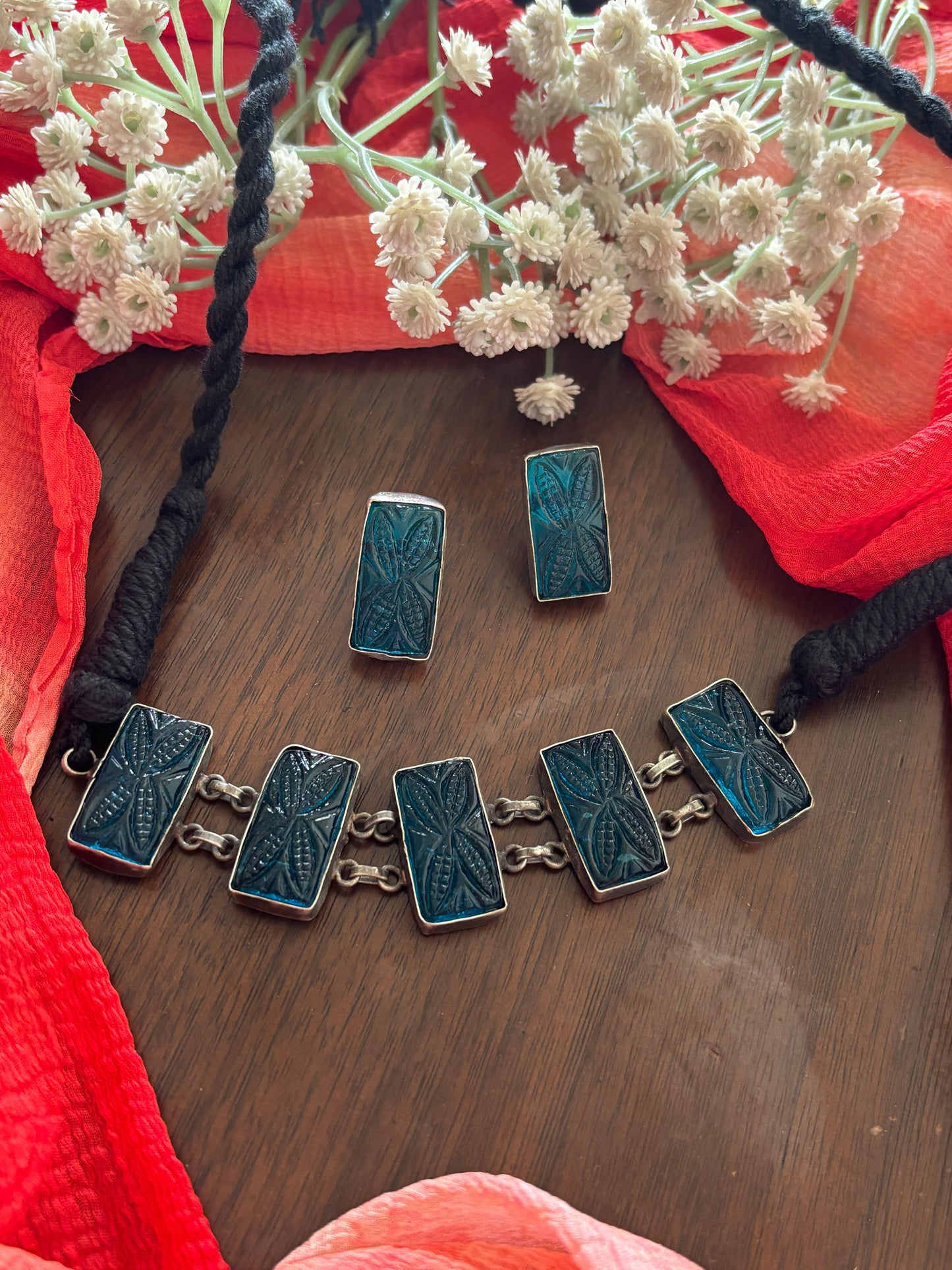 SARVI CHOKER SET Gehnacollections