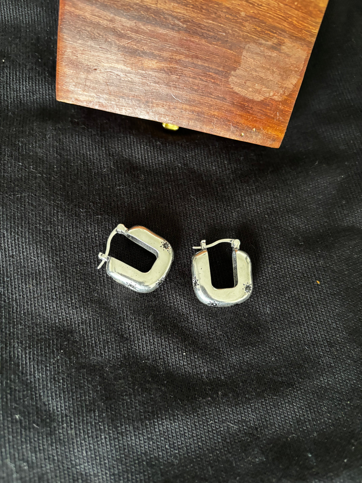 Square hoops Gehnacollections