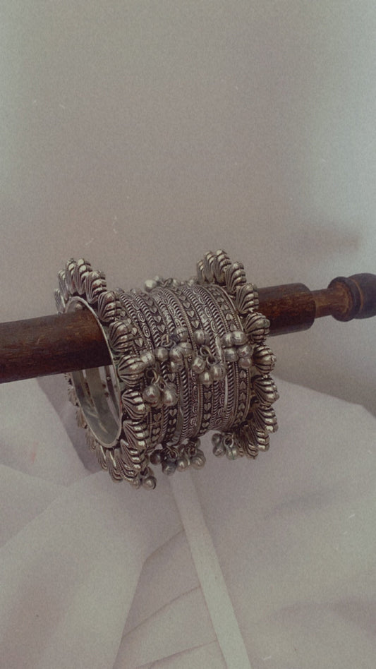 SADHANA STACK OF BANGLES Gehnacollections