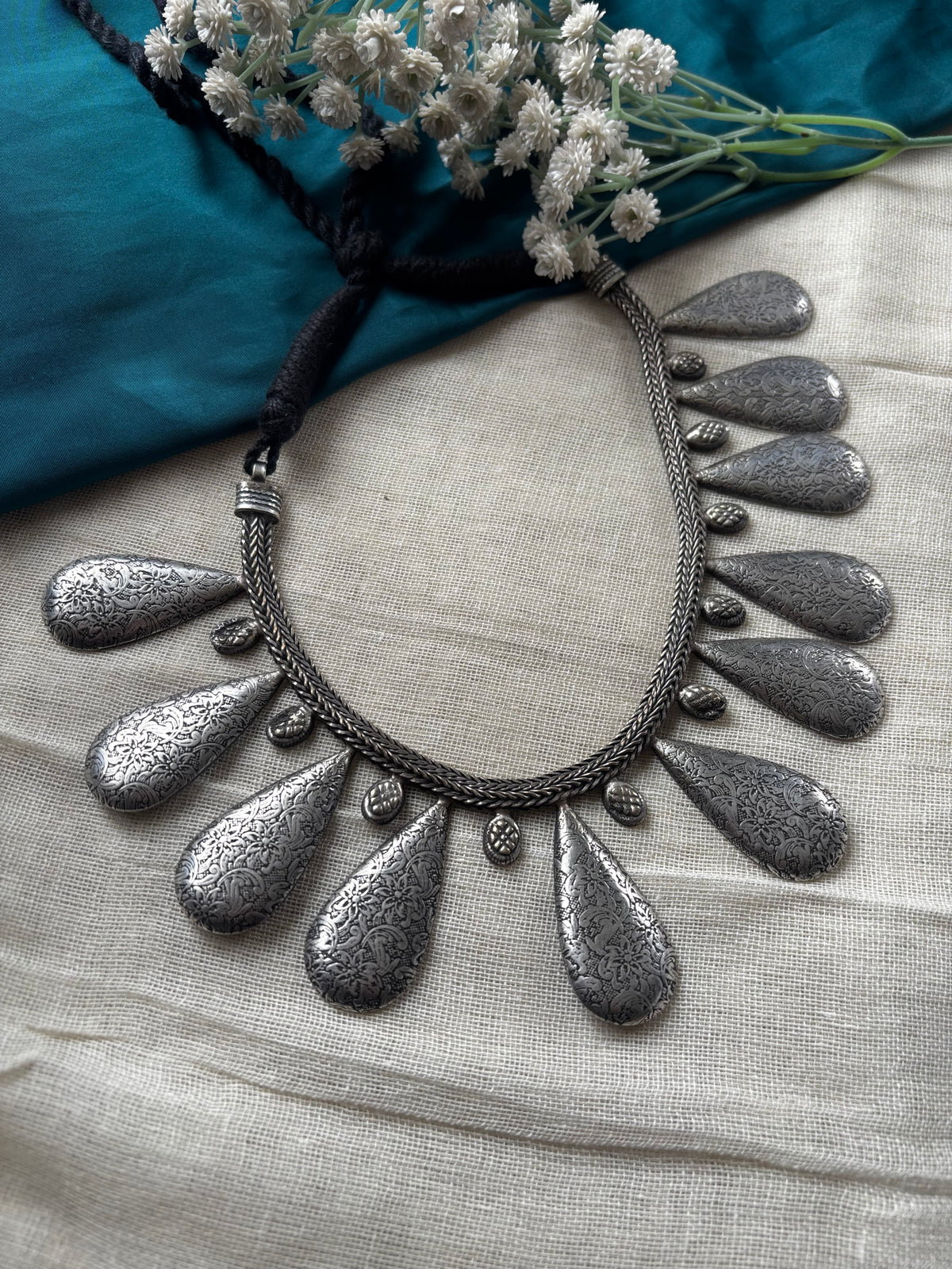 SHARINI Necklace Gehnacollections