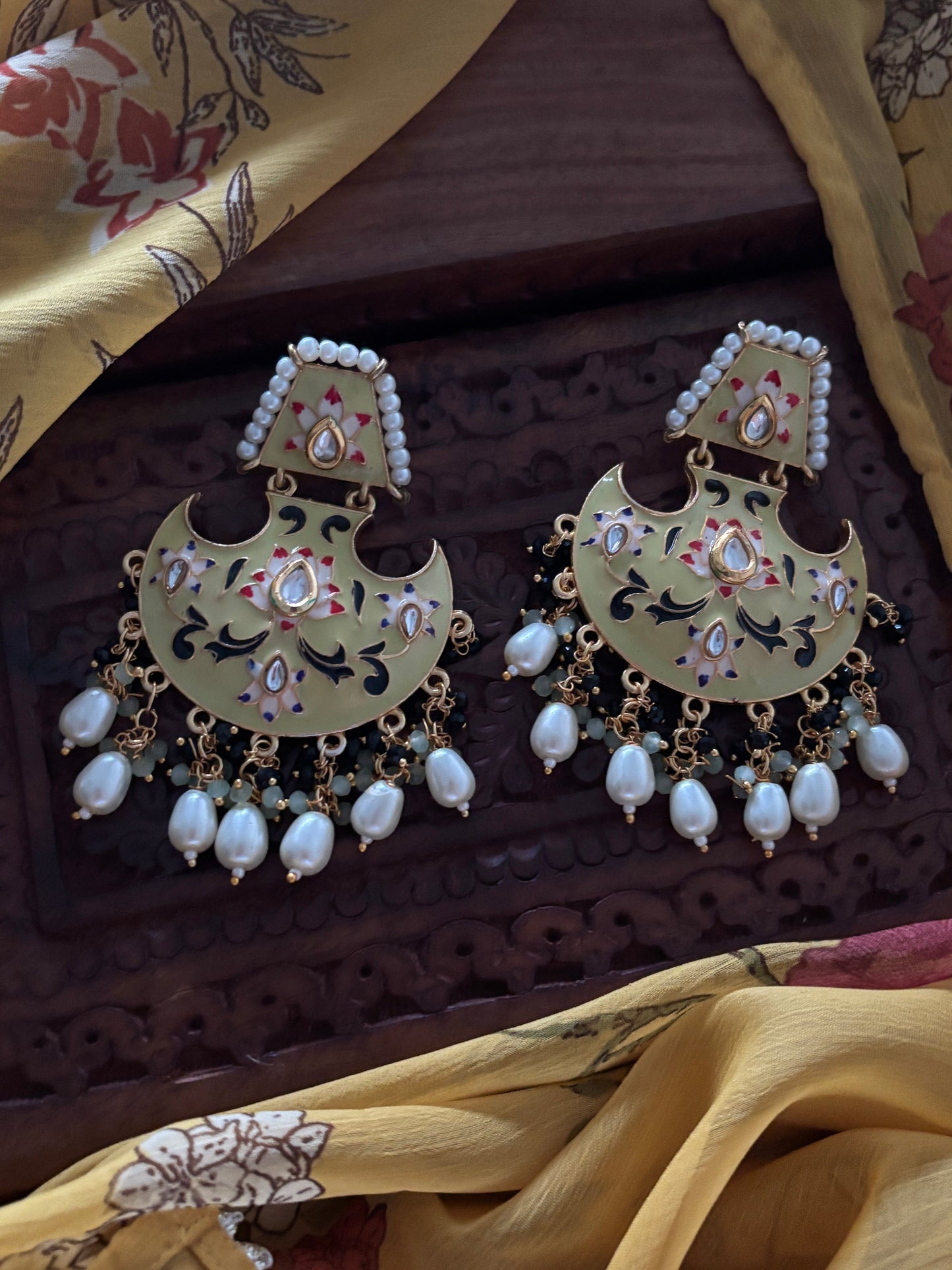 TRISHLA CHANDBALI Gehnacollections