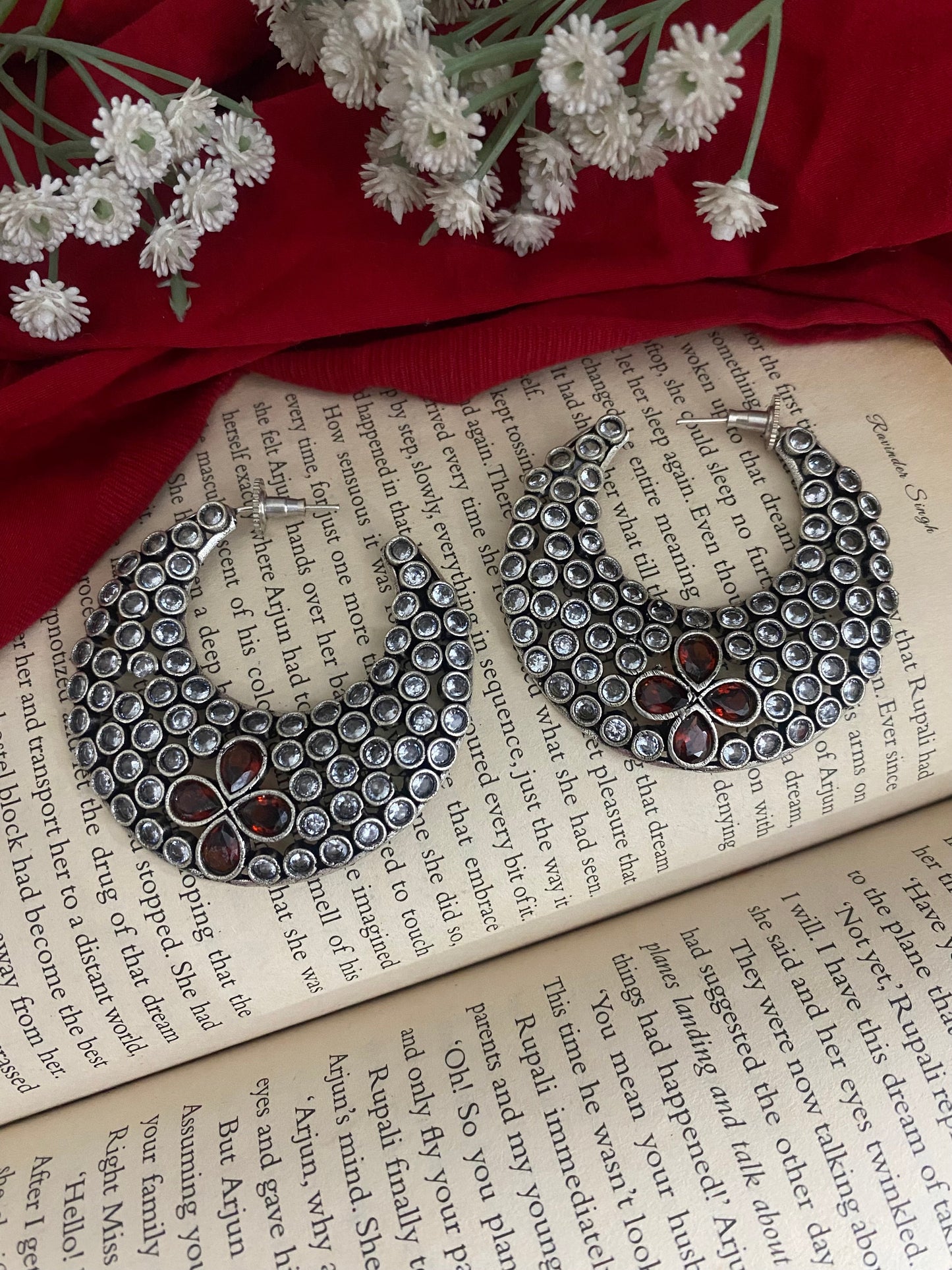 CHAND STUDS Gehnacollections