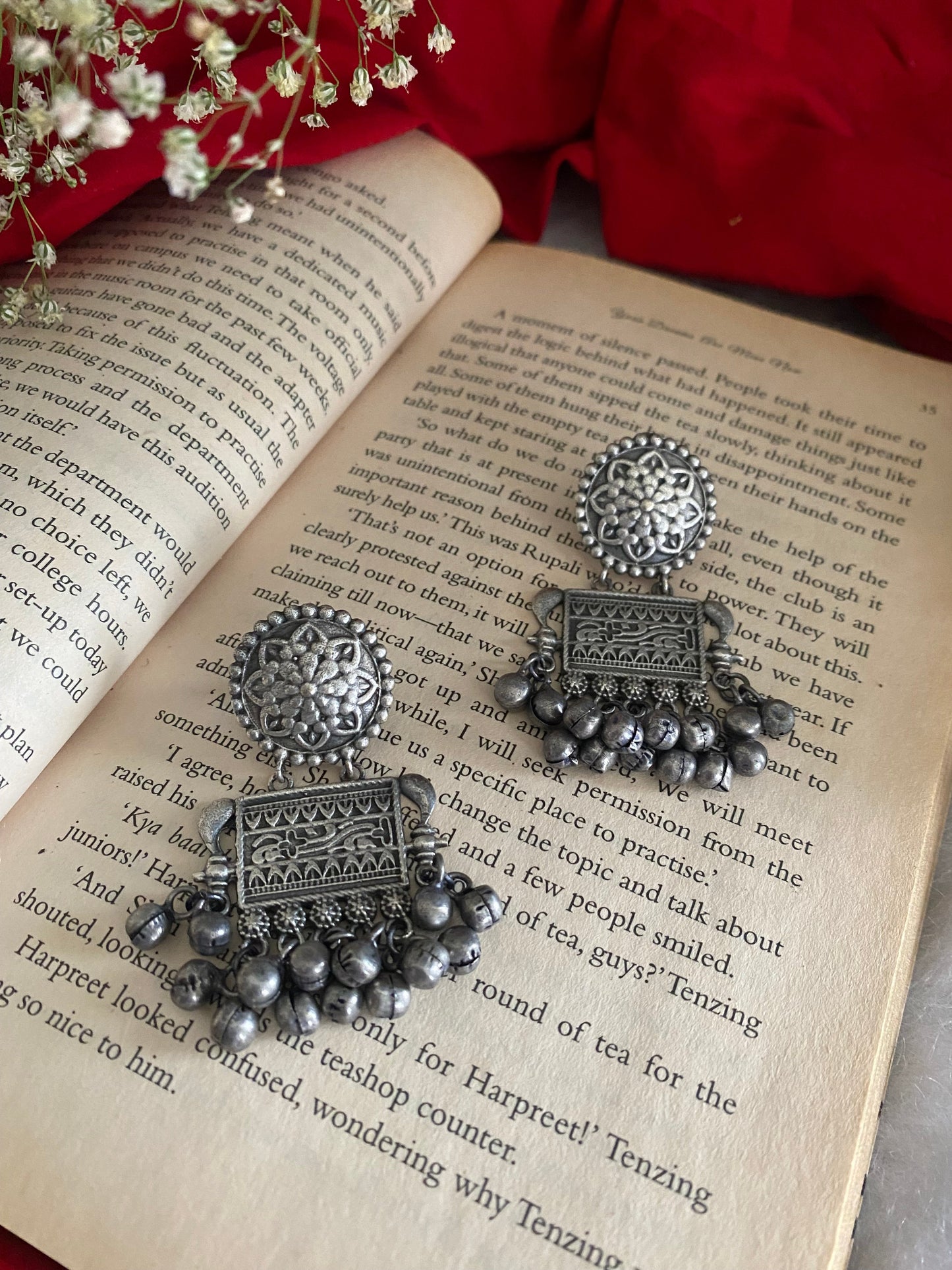 IVISHKA STUDS Gehnacollections