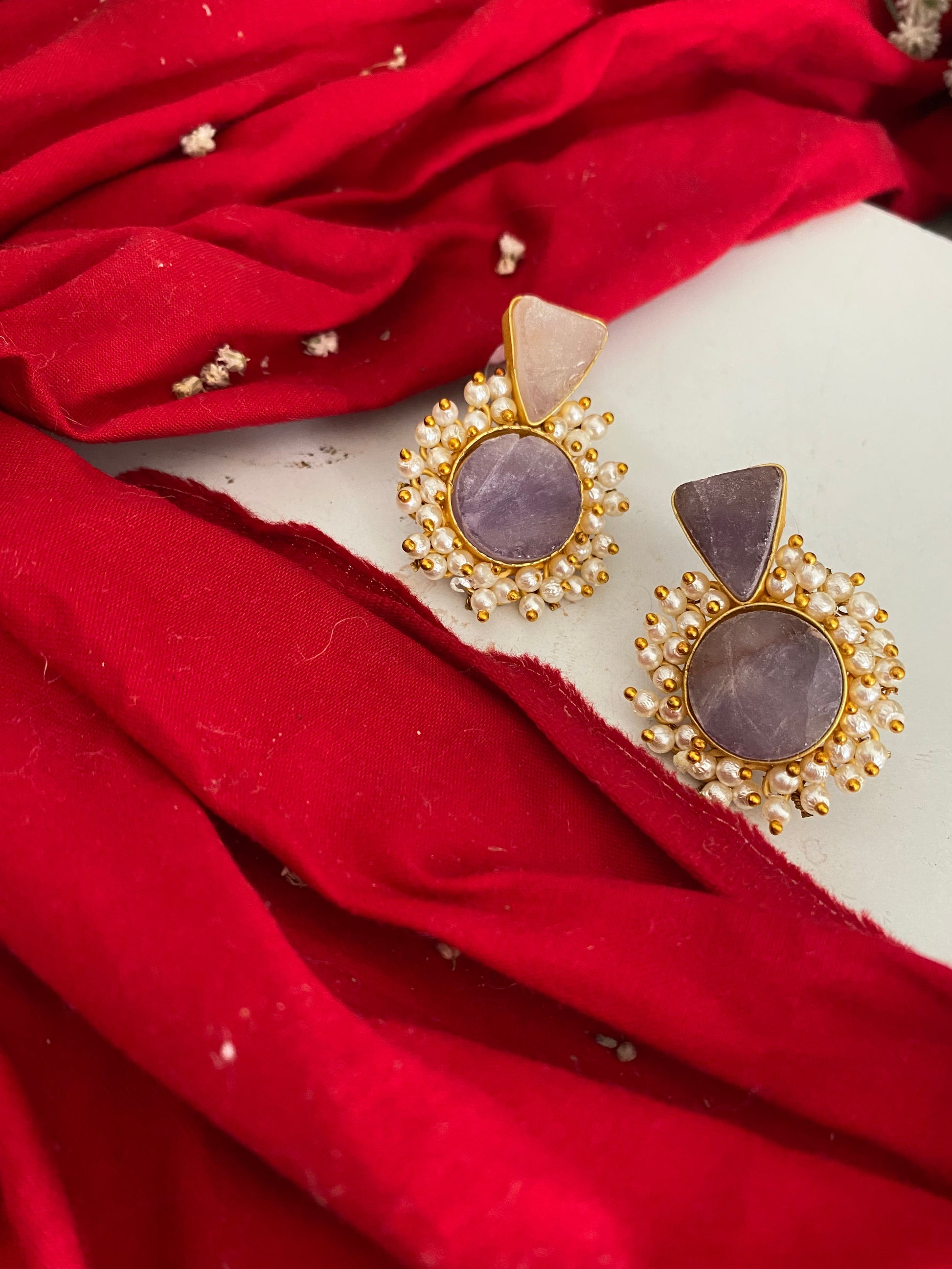 AAKIRTI STUDS Gehnacollections