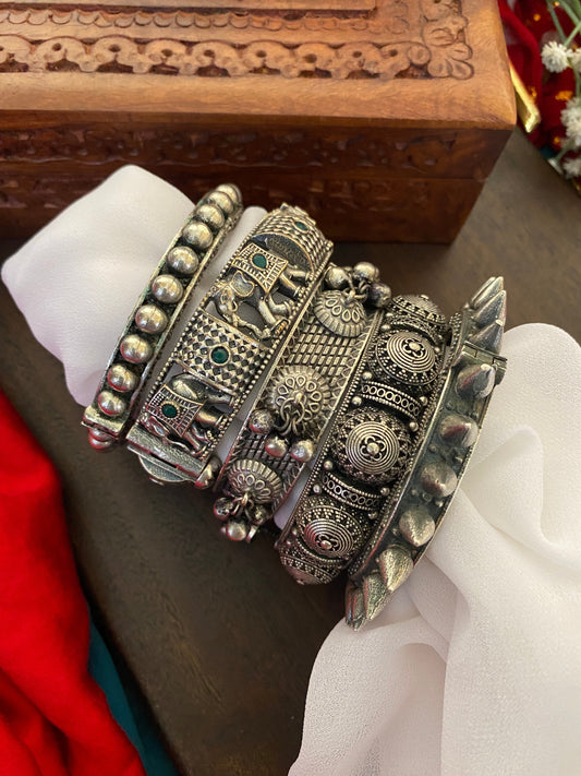 STACK OF BANGLES Gehnacollections