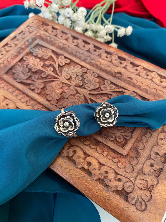 TOE RING Gehnacollections