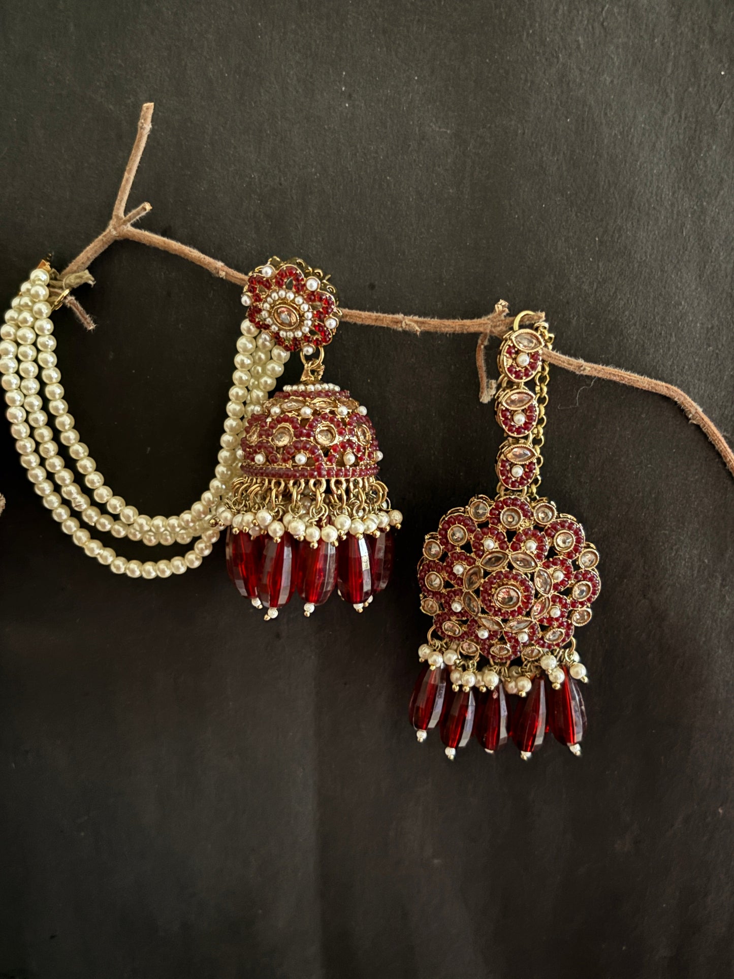 ABHISHIKTA JHUMKA AND MAANGTIKA Gehnacollections
