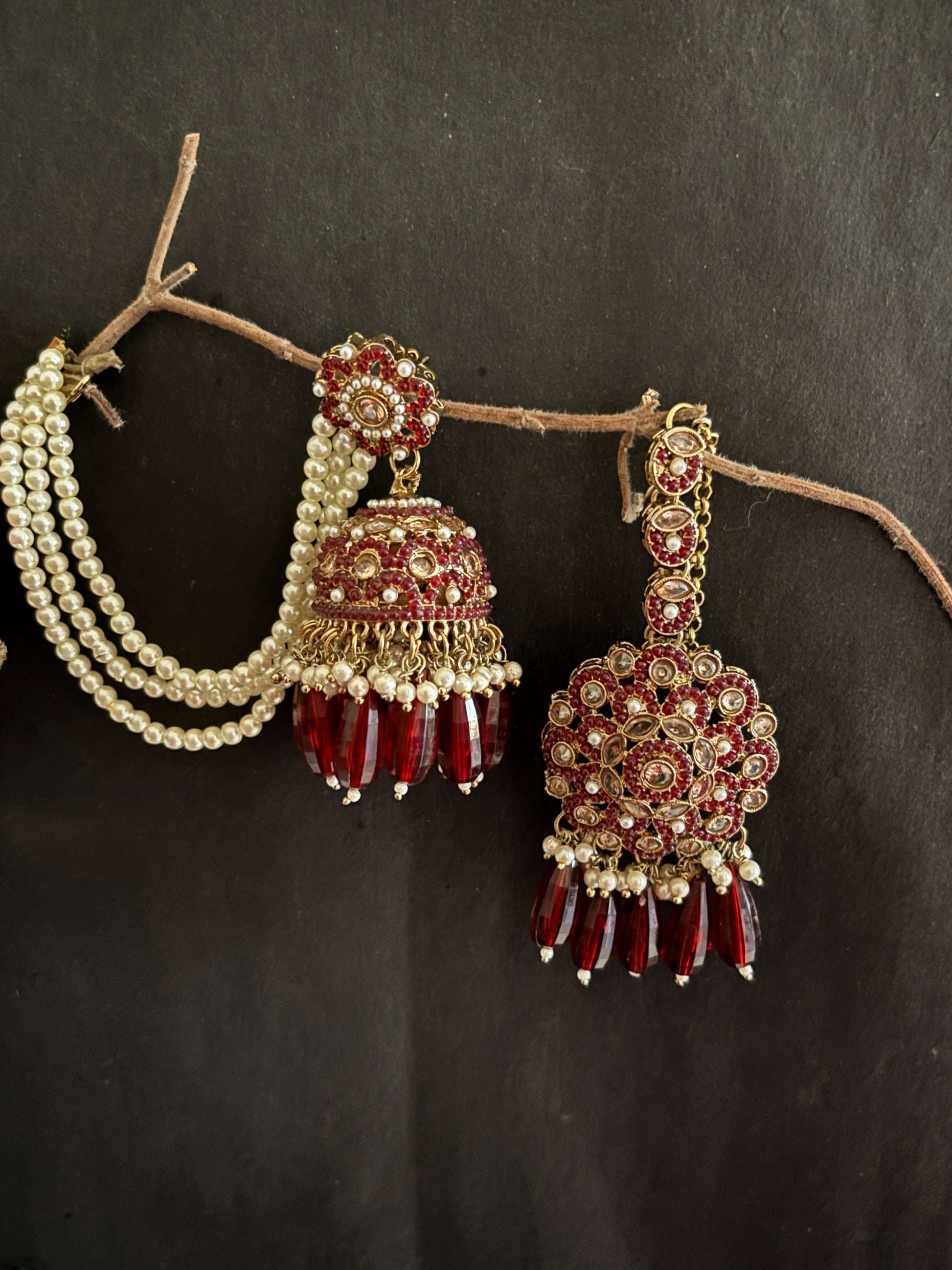 ABHISHIKTA JHUMKA AND MAANGTIKA Gehnacollections