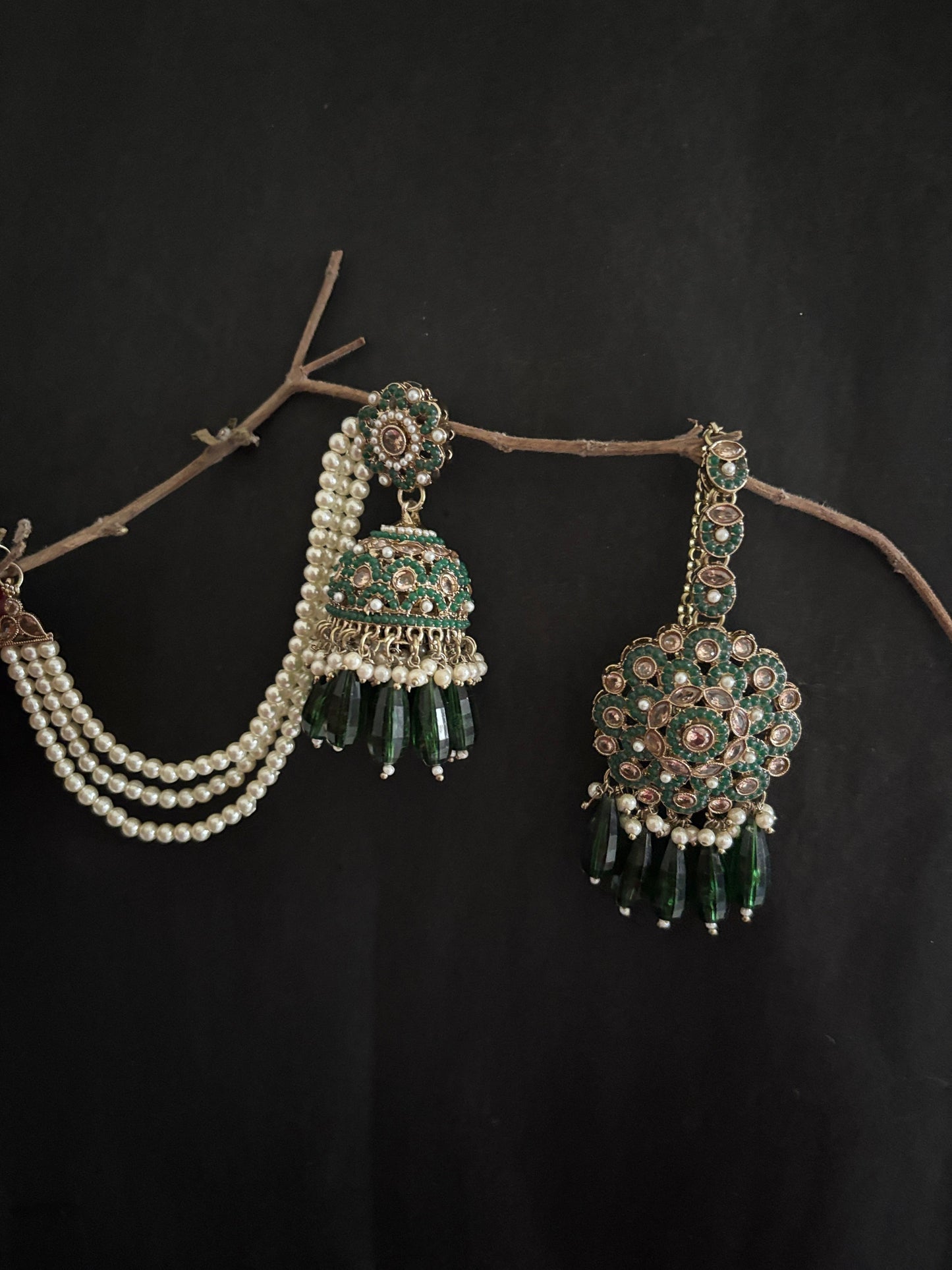 ABHISHIKTA JHUMKA WITH MAANGTIKA Gehnacollections