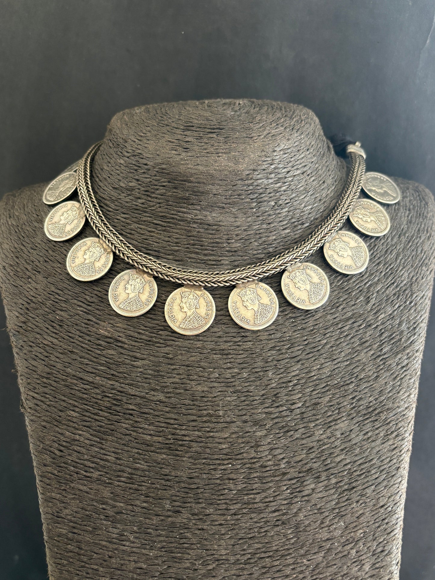 GINI CHOKER Gehnacollections