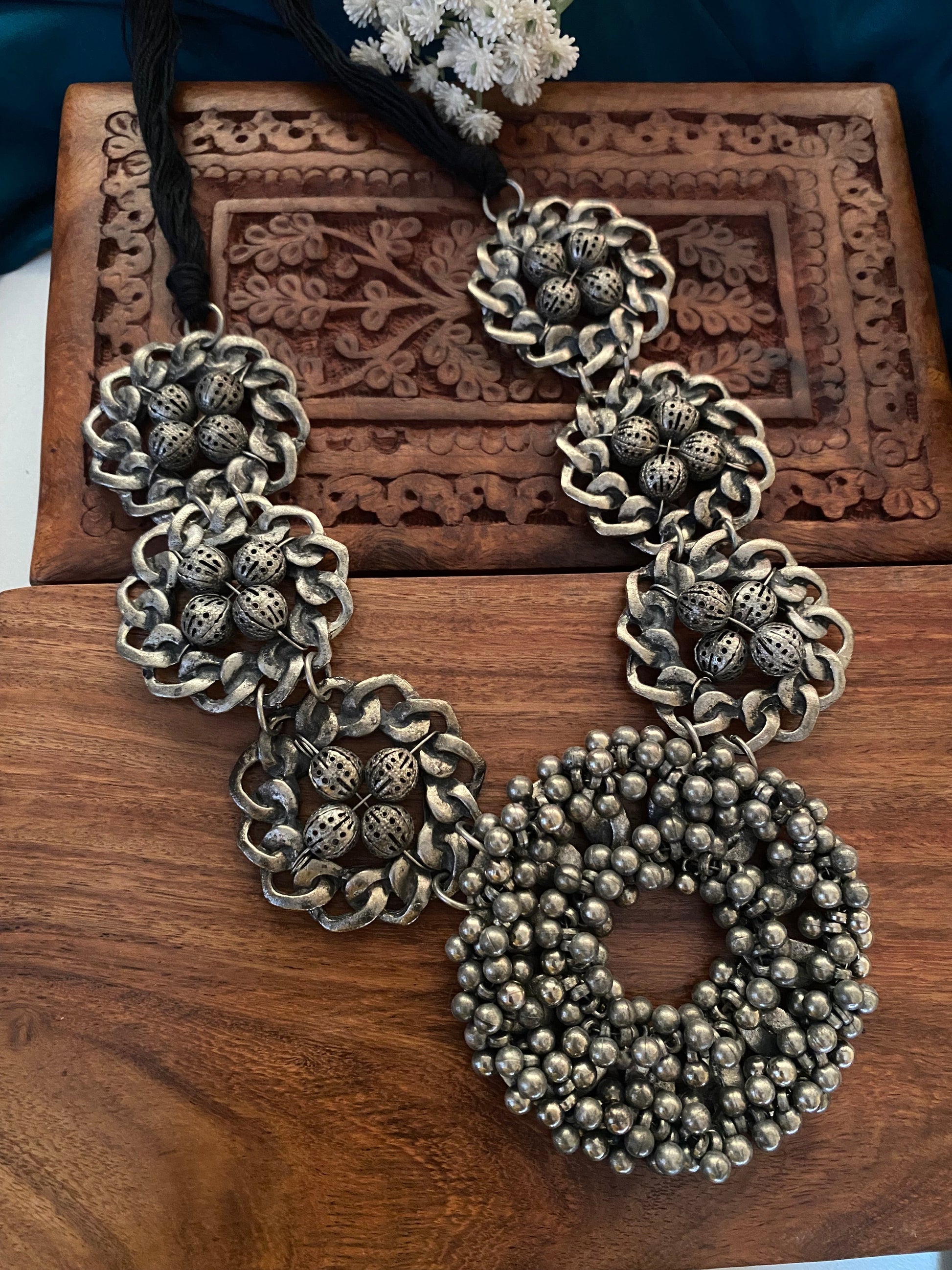 ZIVA NECKLACE Gehnacollections