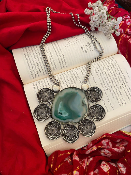 UNFINISHED STONE LONG NECKLACE Gehnacollections