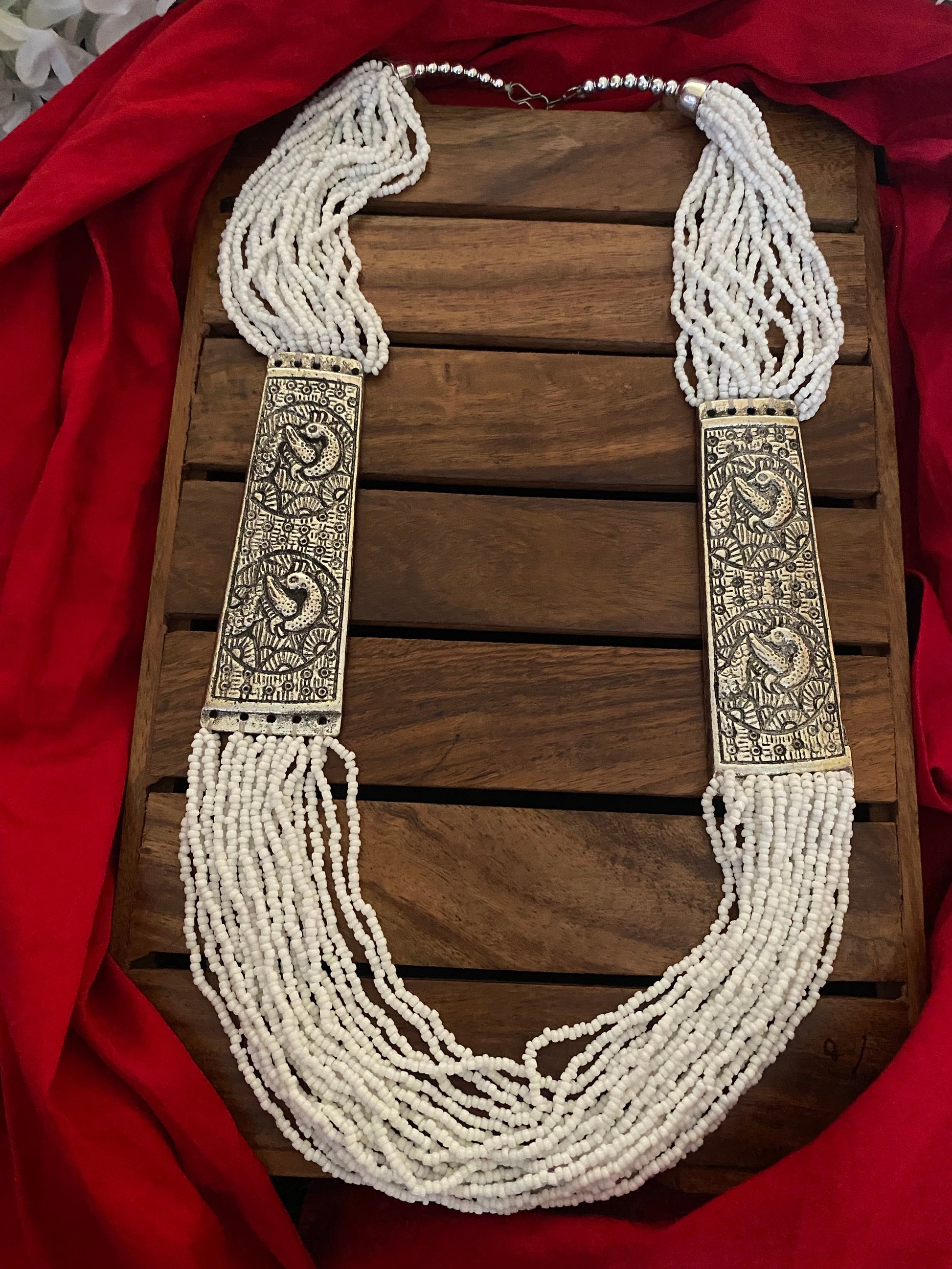 MAYA LONG NECKLACE Gehnacollections